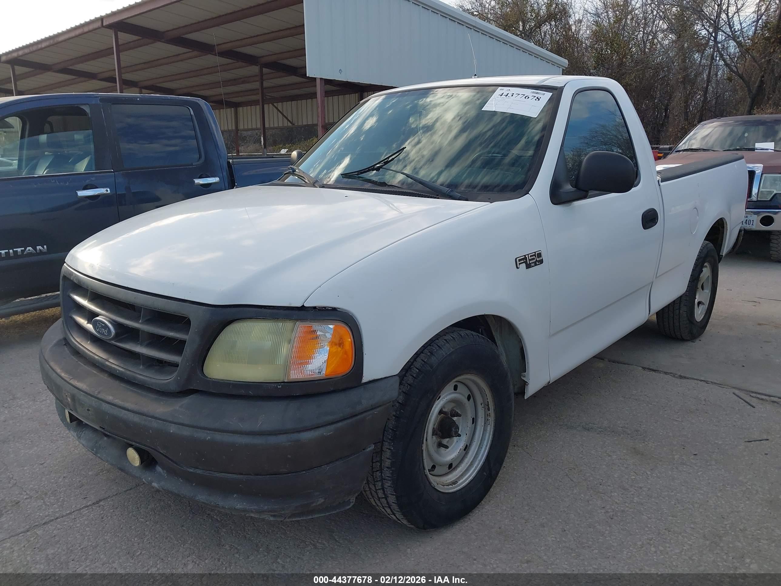 FORD F-150 image 2