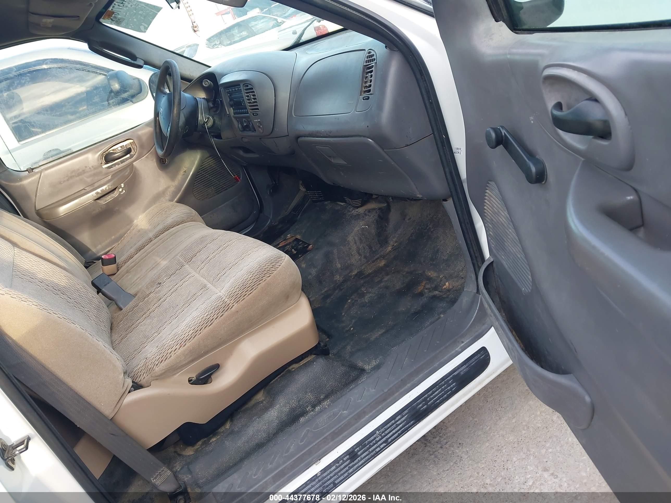 FORD F-150 image 5