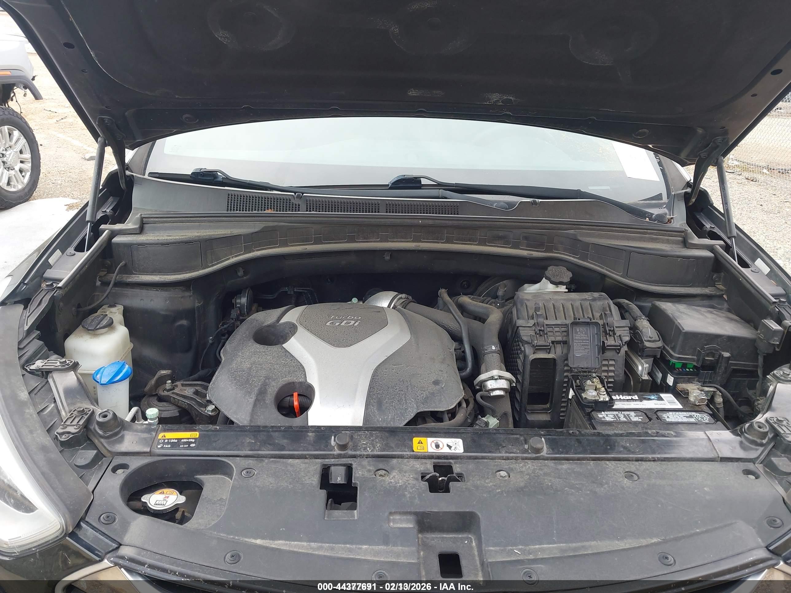 HYUNDAI SANTA image 10