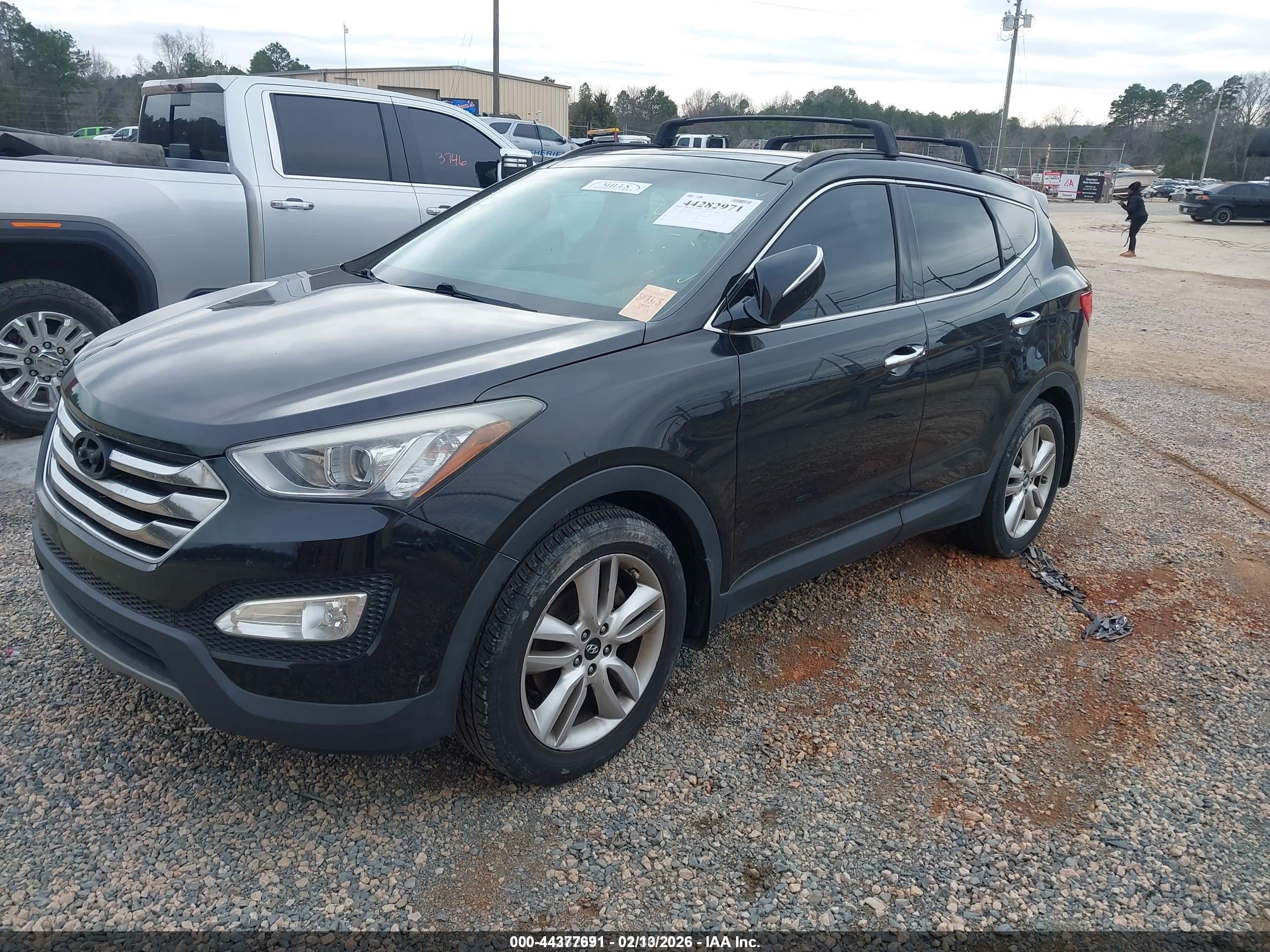 HYUNDAI SANTA image 2