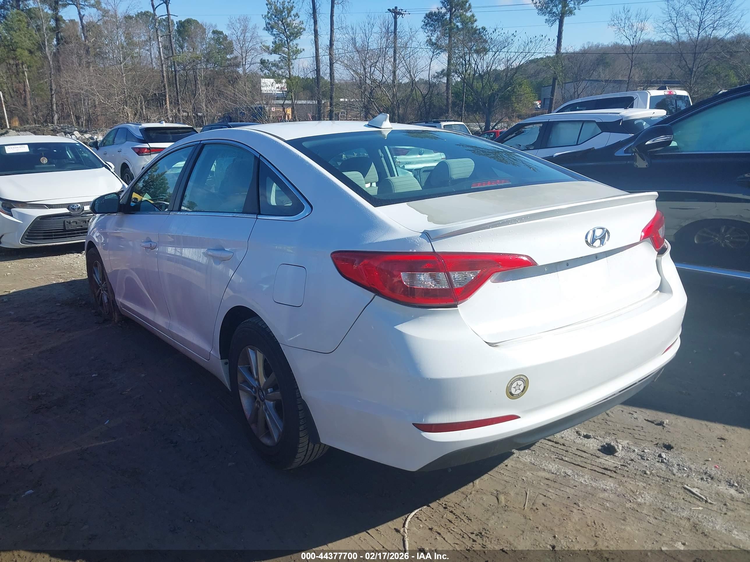 HYUNDAI SONATA image 3