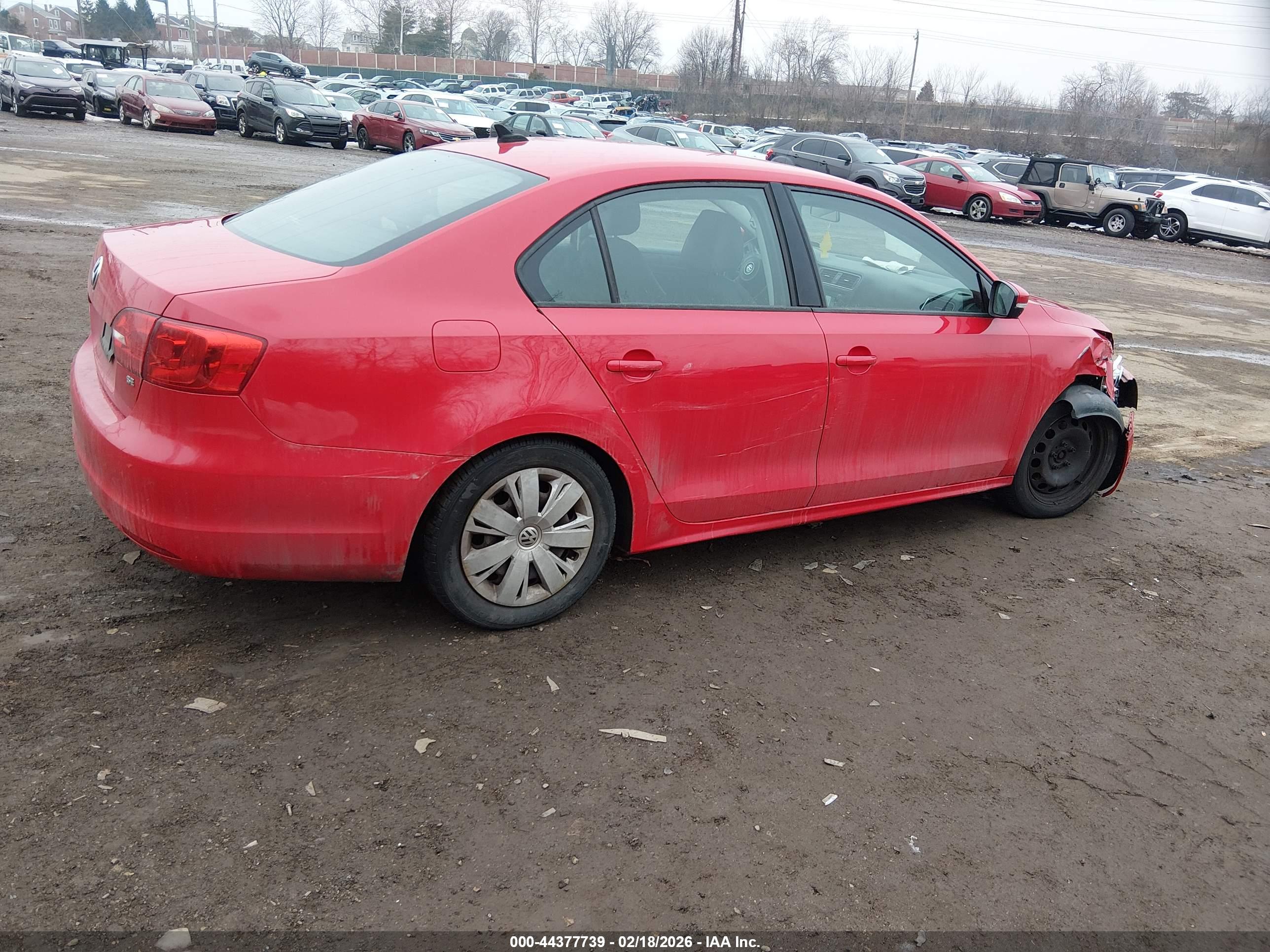 VOLKSWAGEN JETTA image 4
