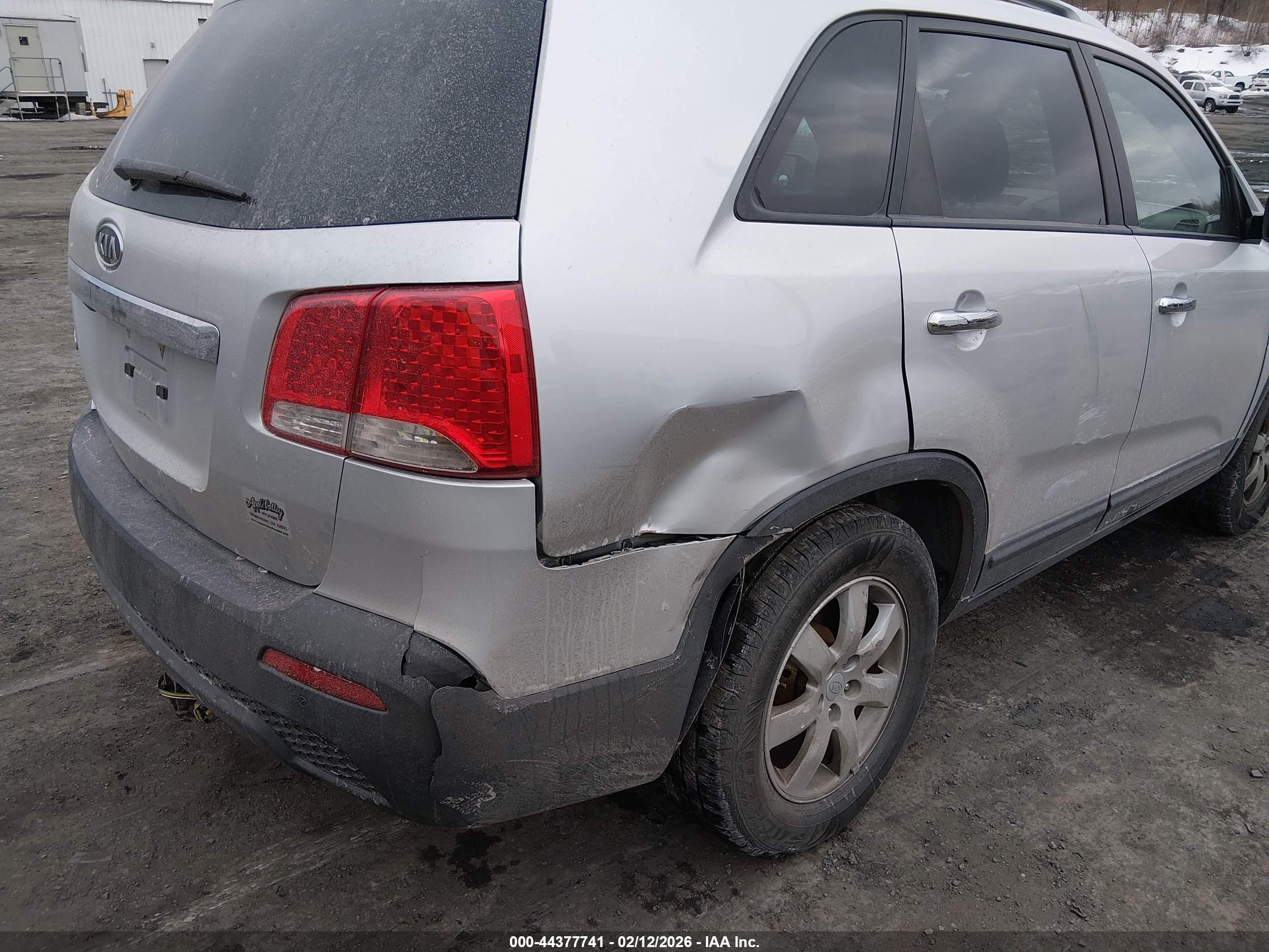 KIA SORENTO image 6