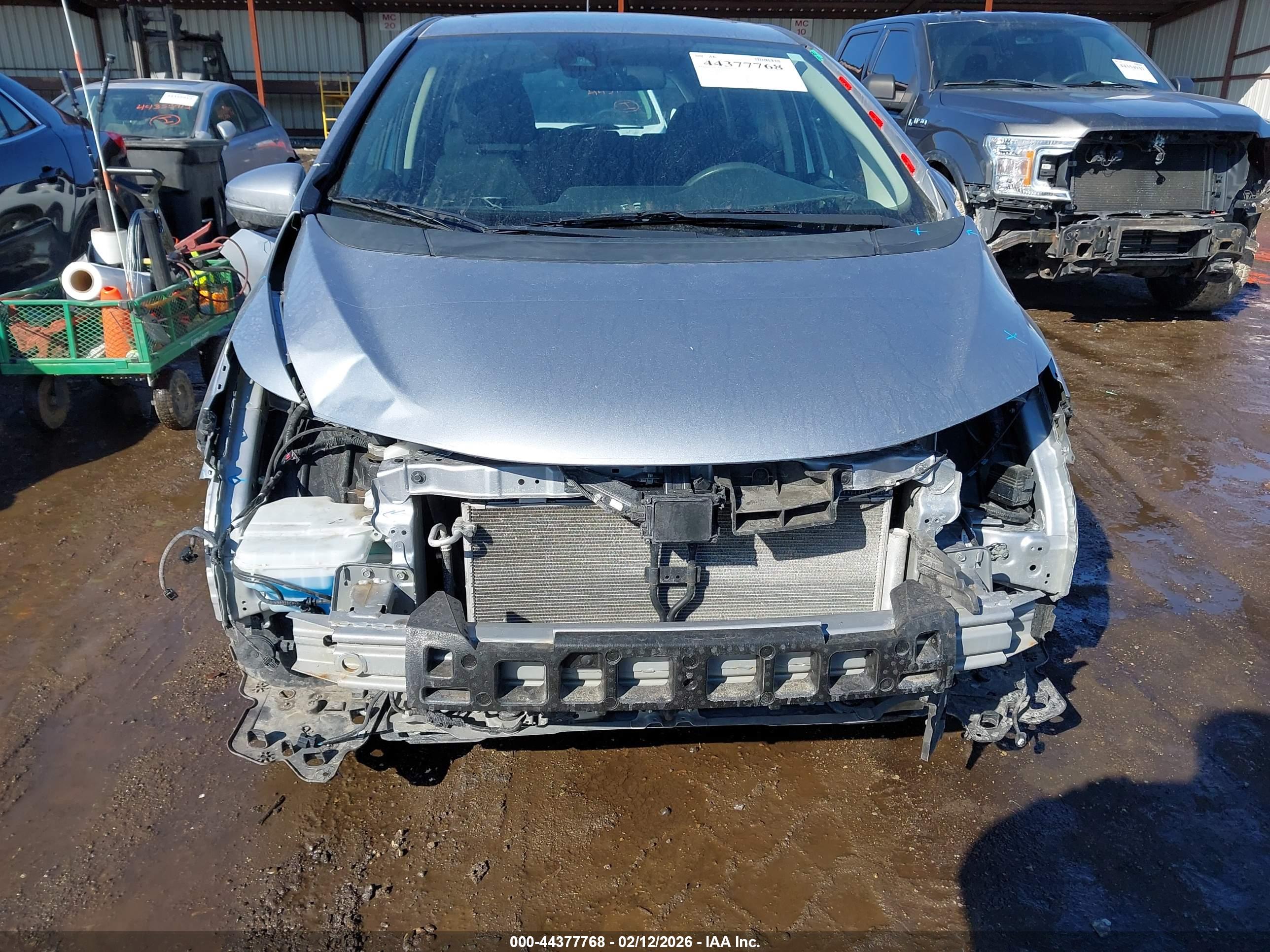HONDA FIT image 6