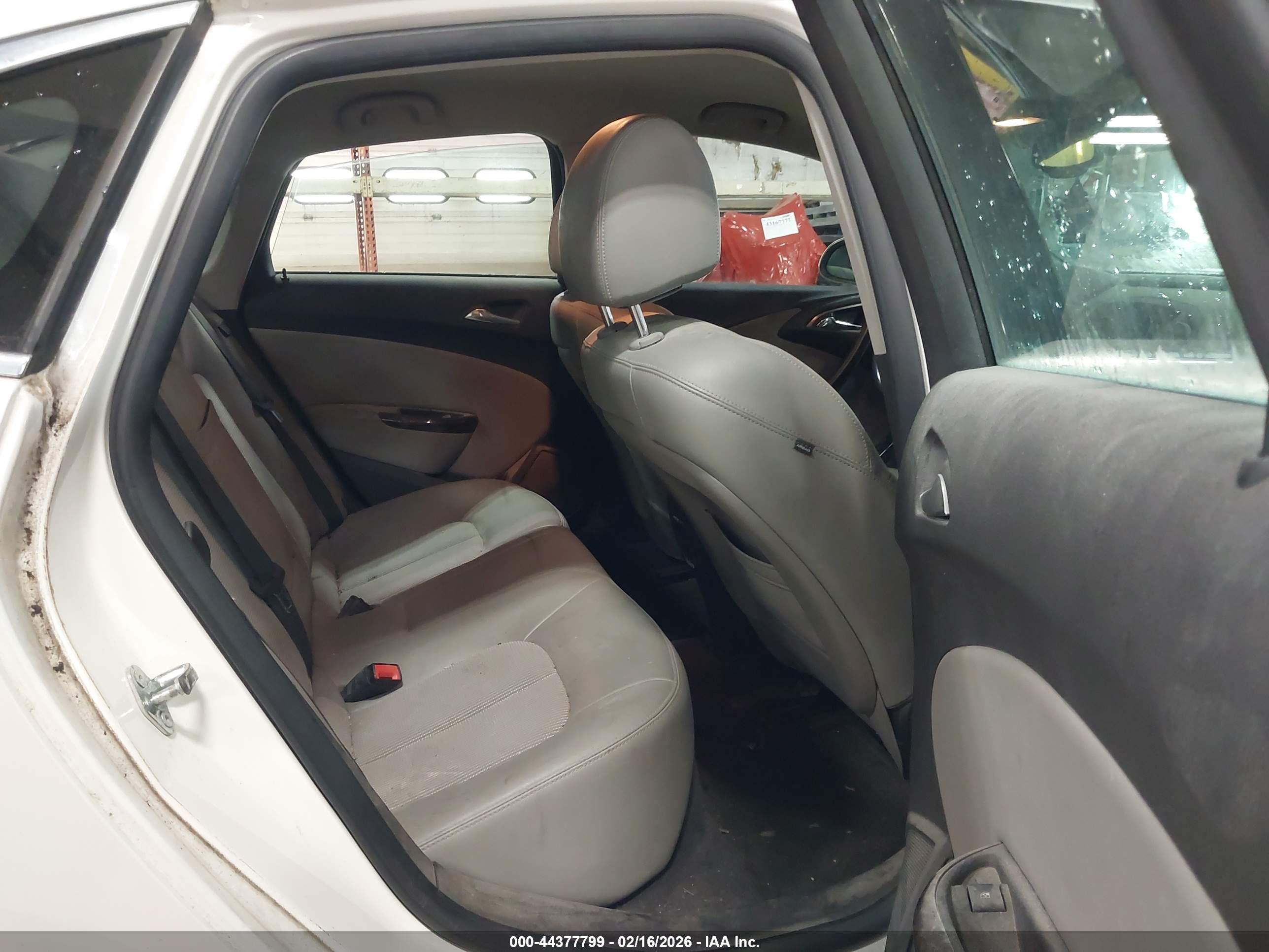 BUICK VERANO image 8