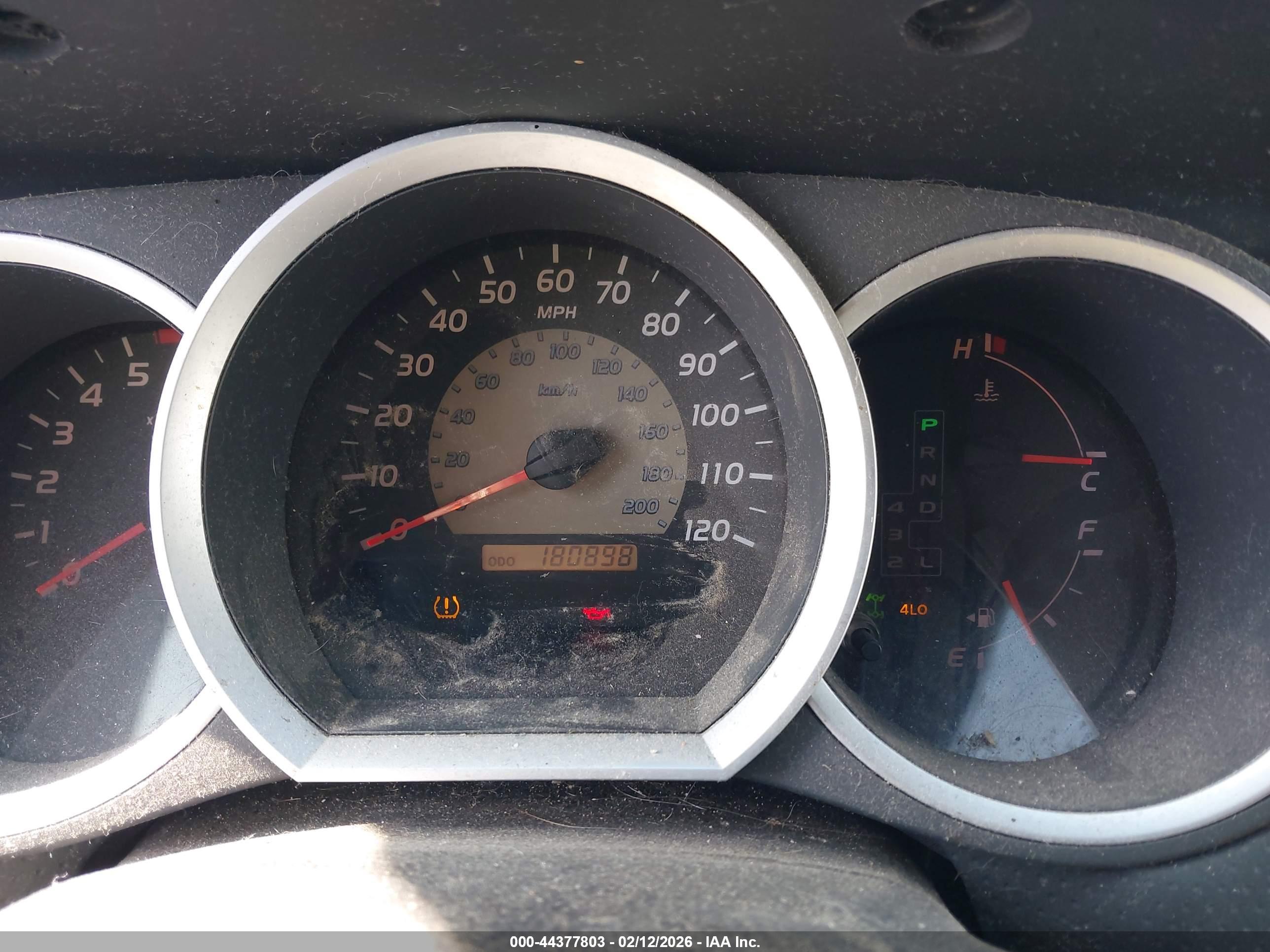 TOYOTA TACOMA image 7