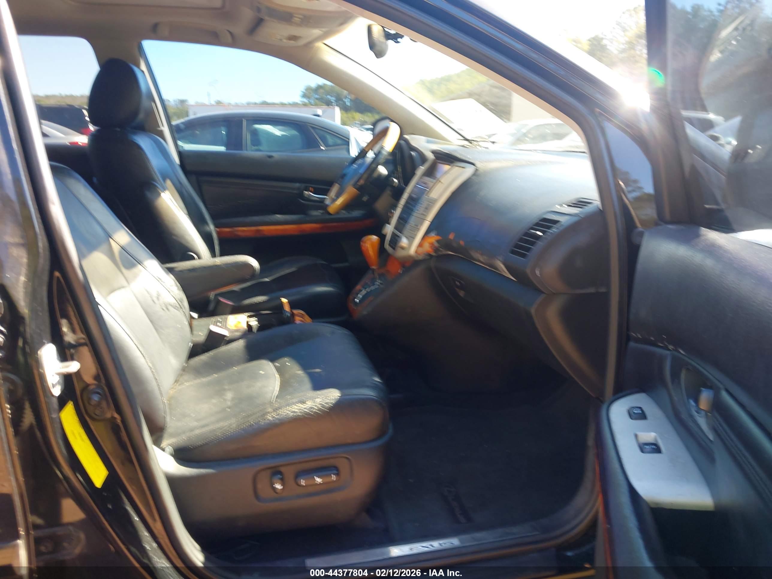 LEXUS RX image 5