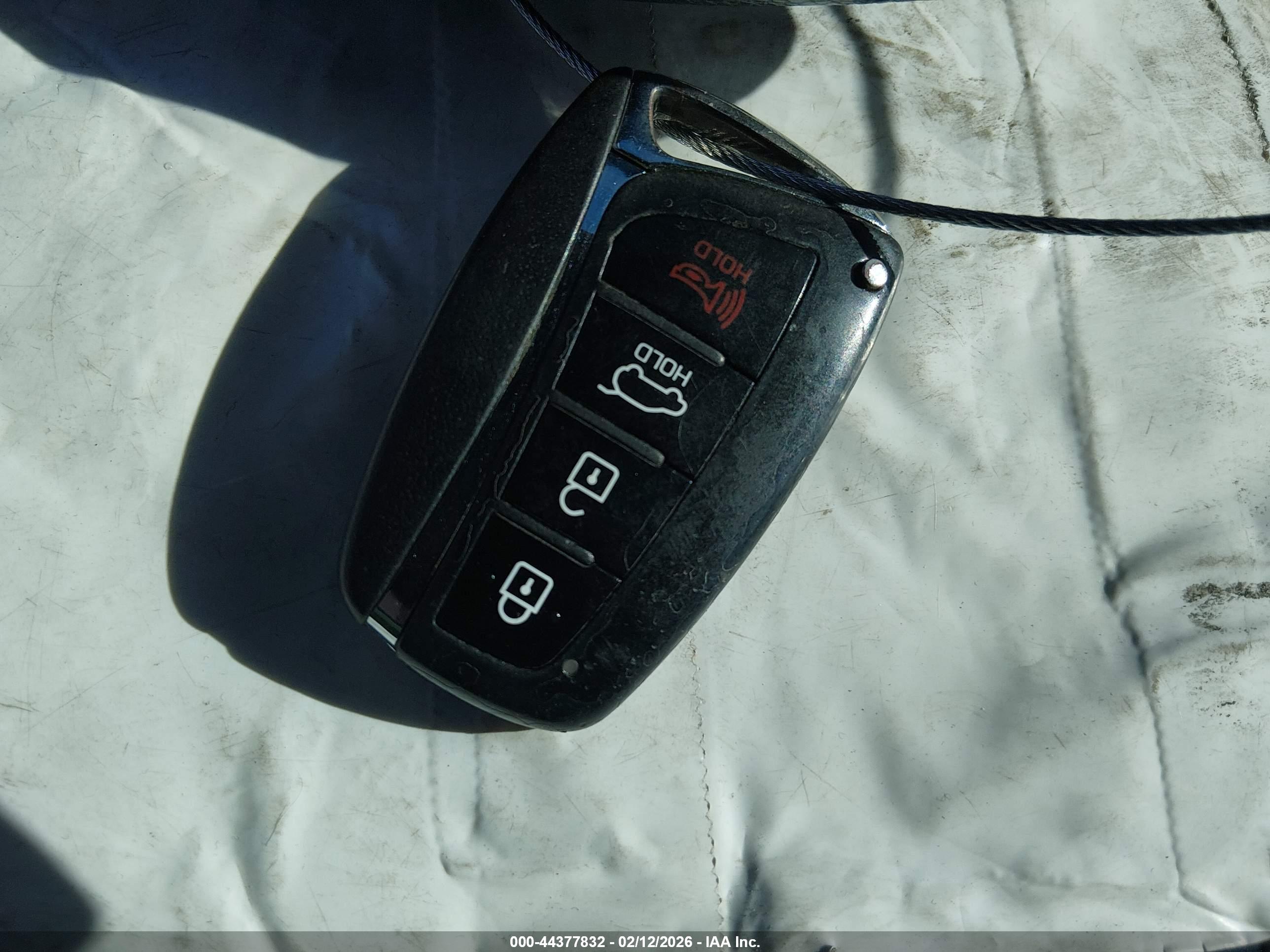 HYUNDAI SANTA image 11
