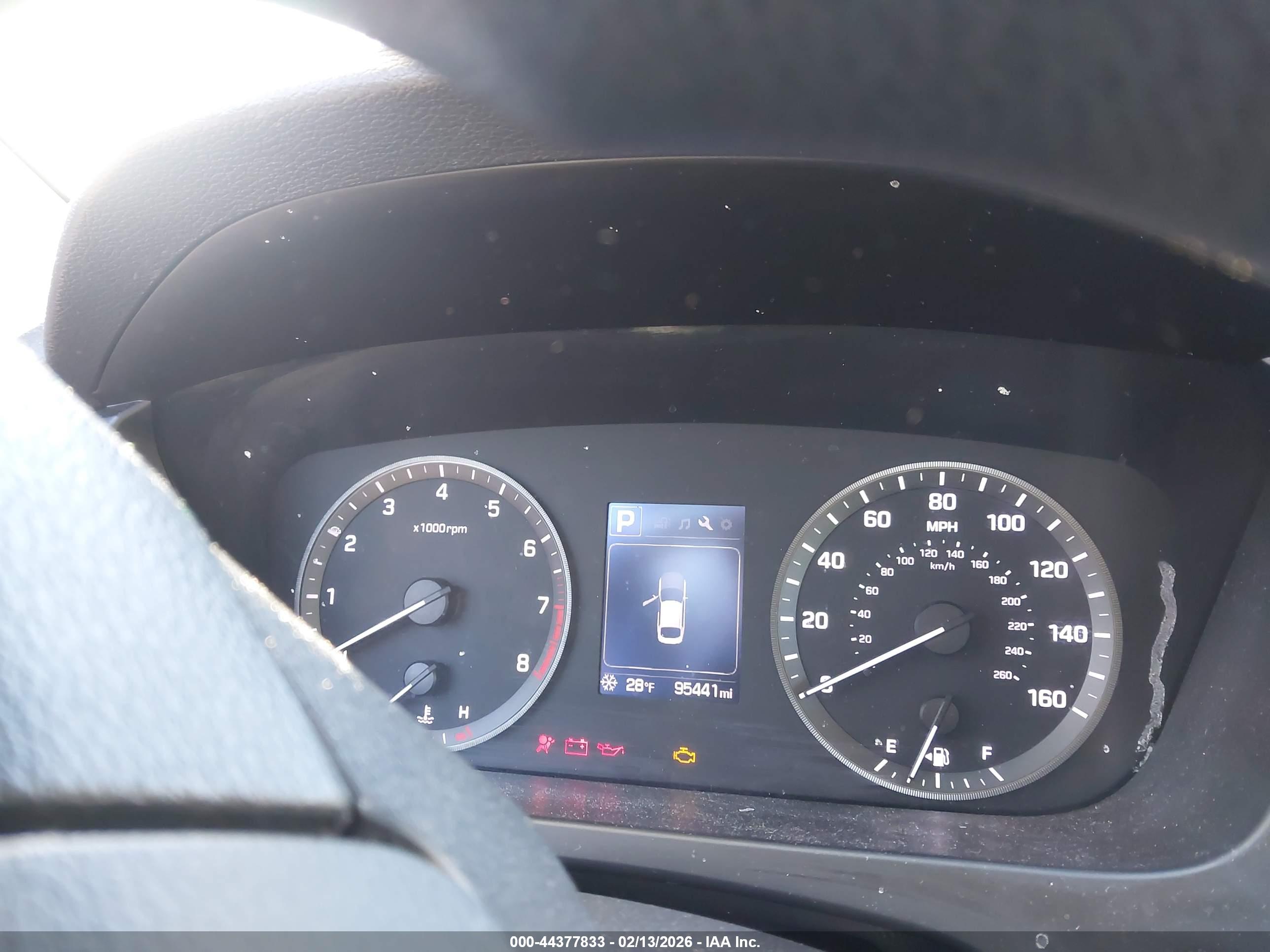 HYUNDAI SONATA image 7