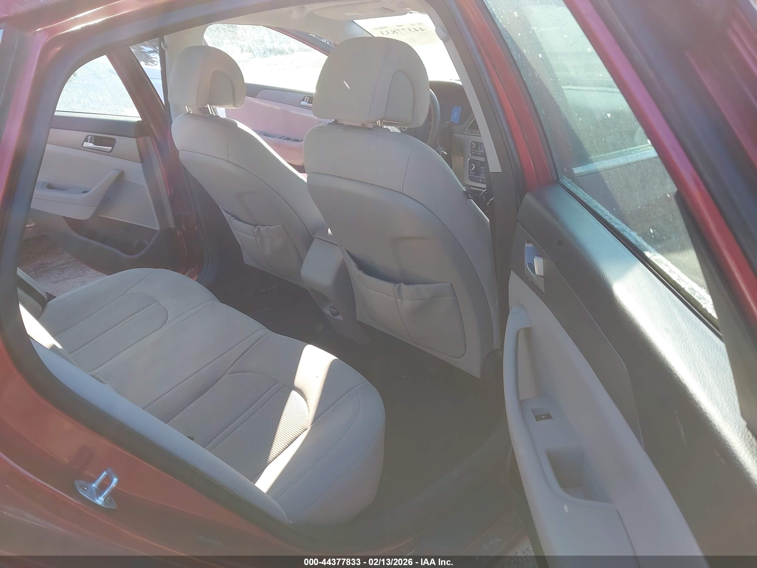HYUNDAI SONATA image 8