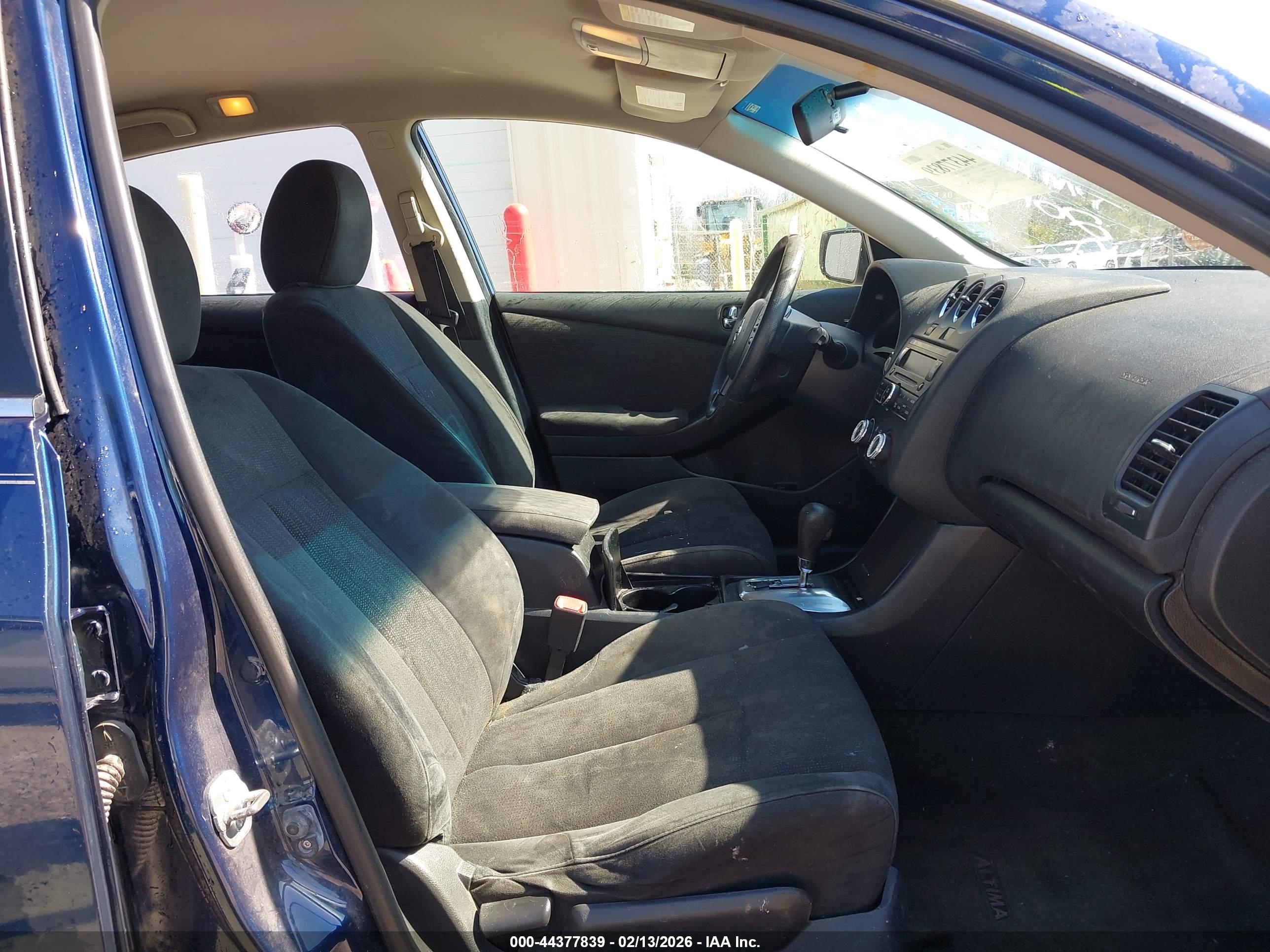 NISSAN ALTIMA image 5