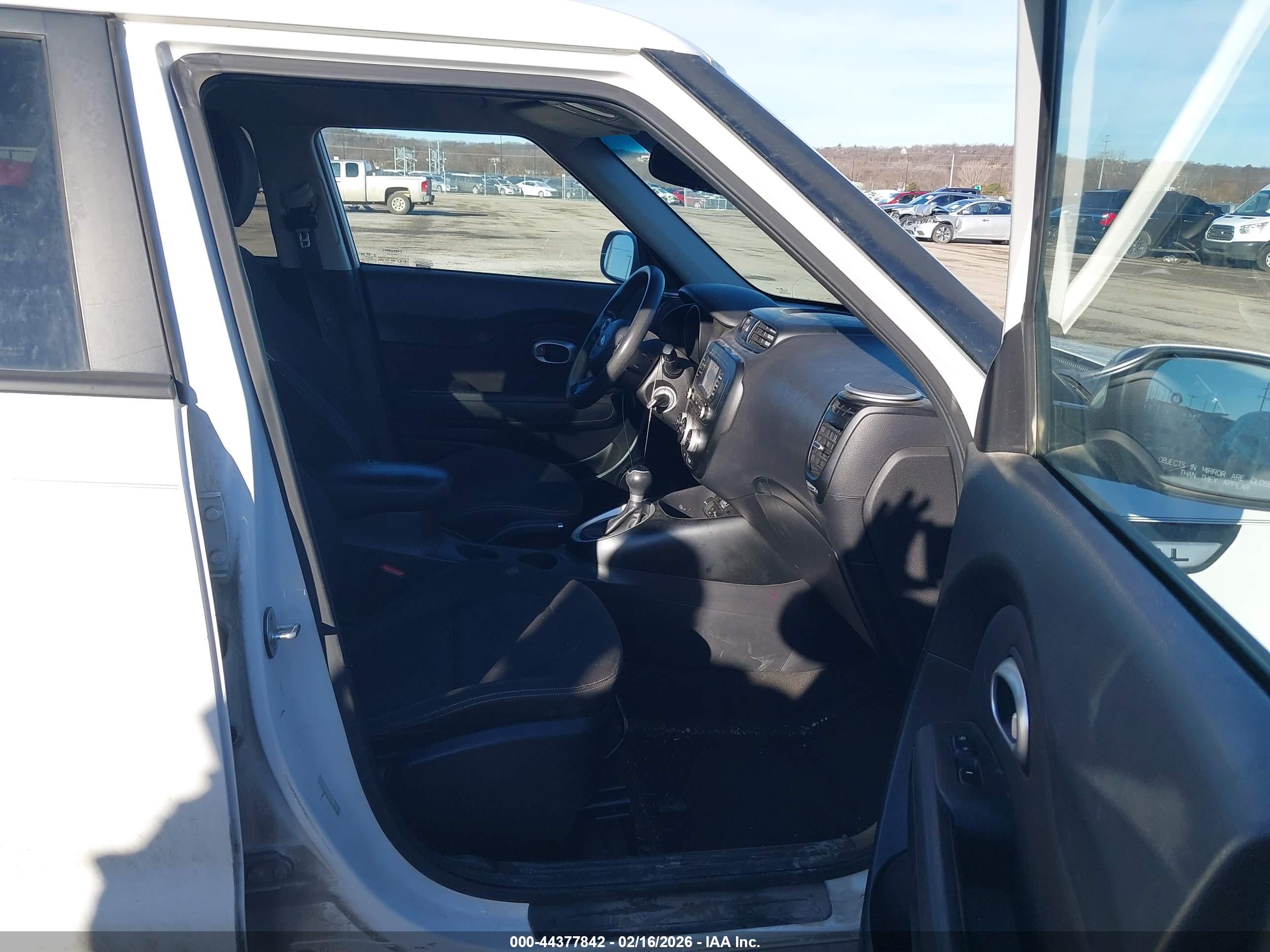 KIA SOUL image 5