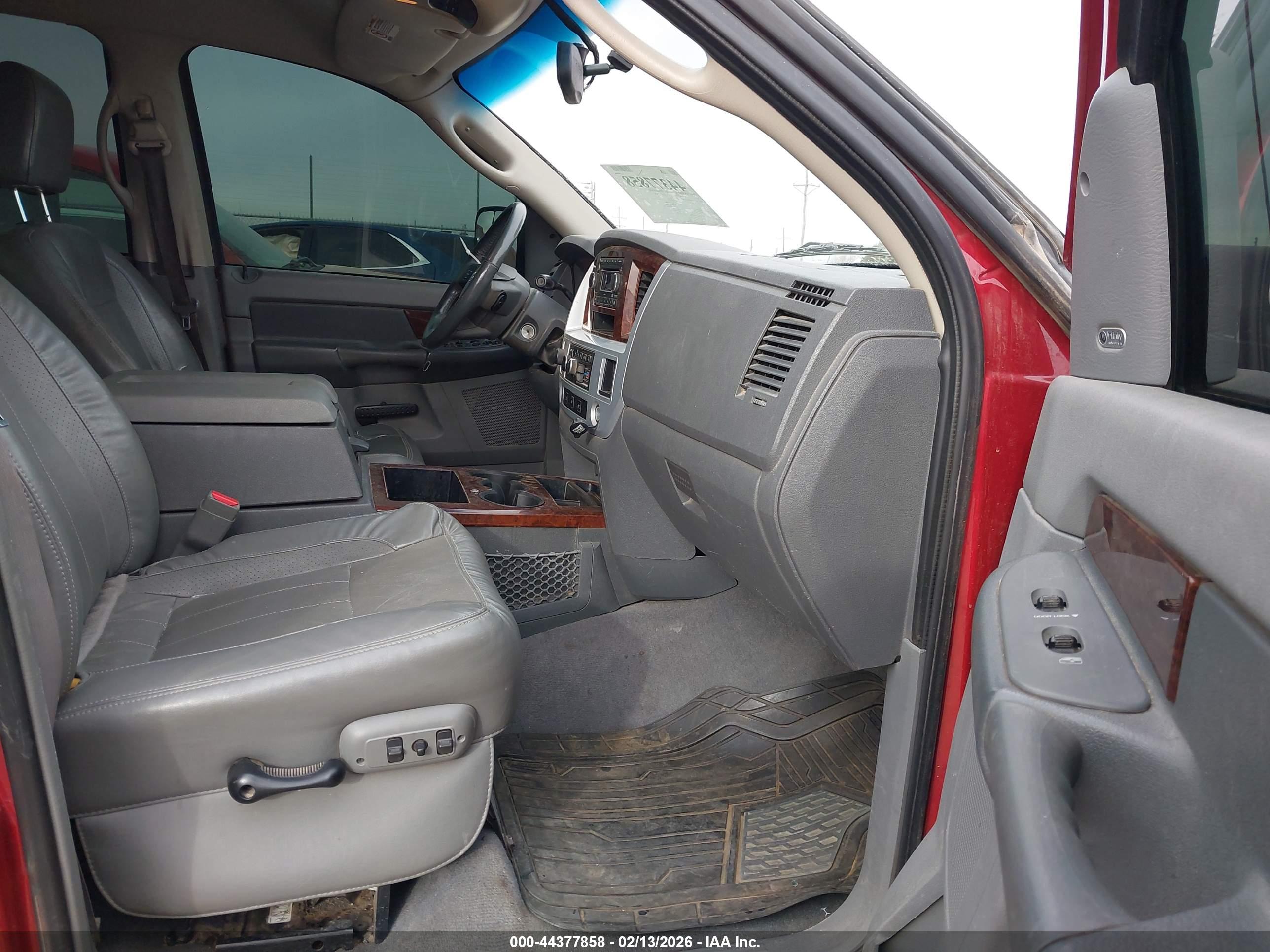DODGE RAM image 5