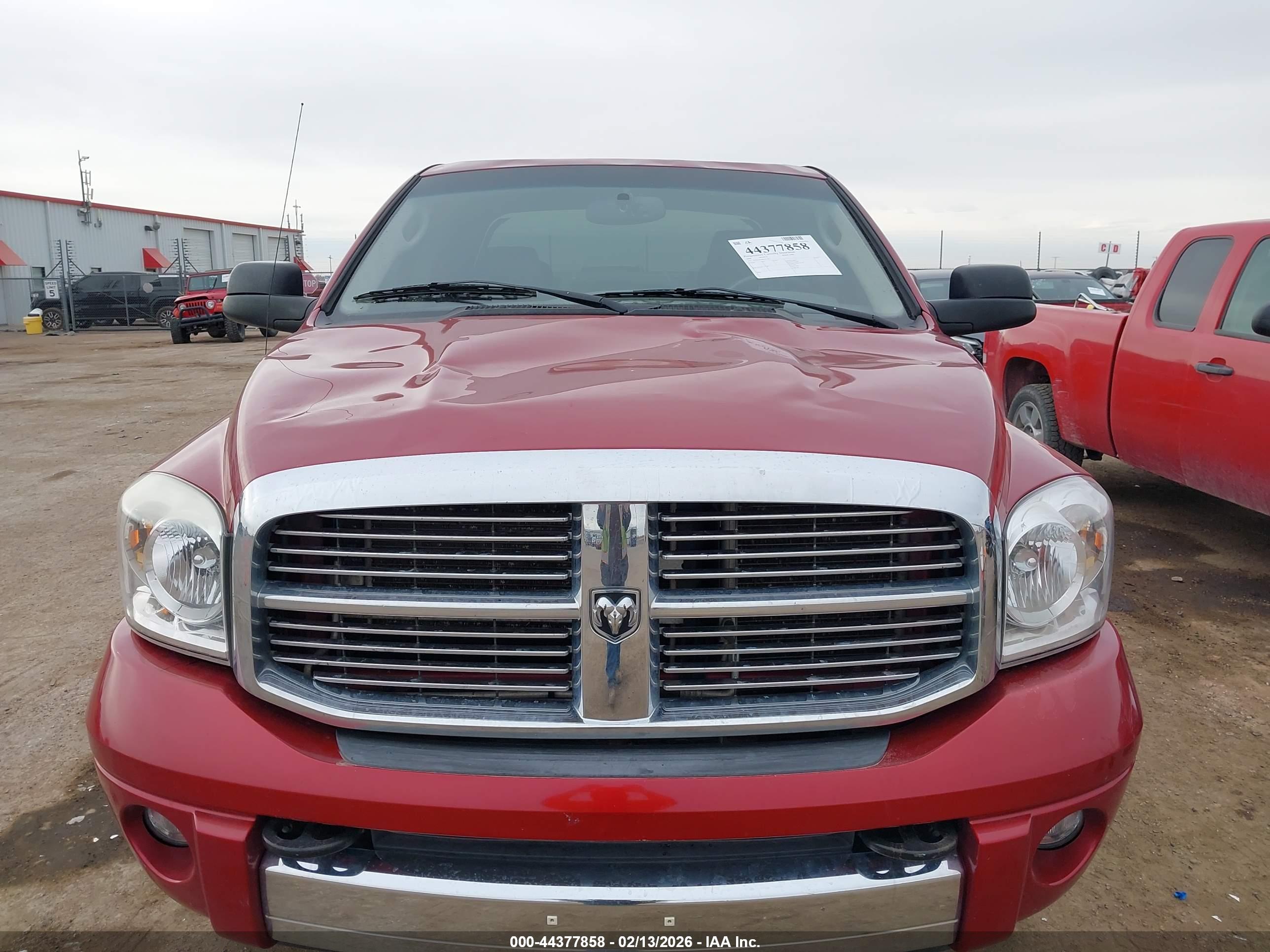 DODGE RAM image 6