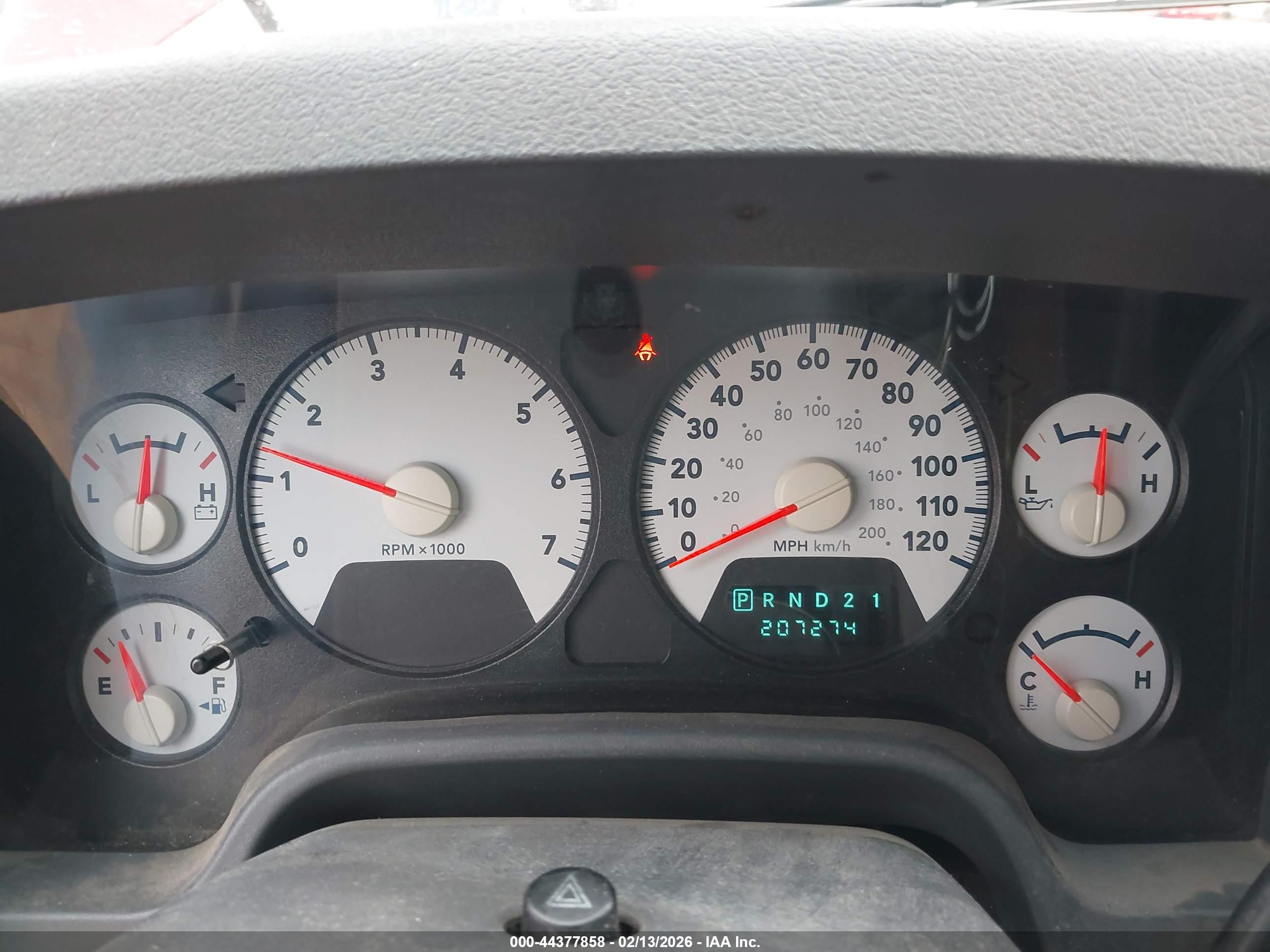 DODGE RAM image 7