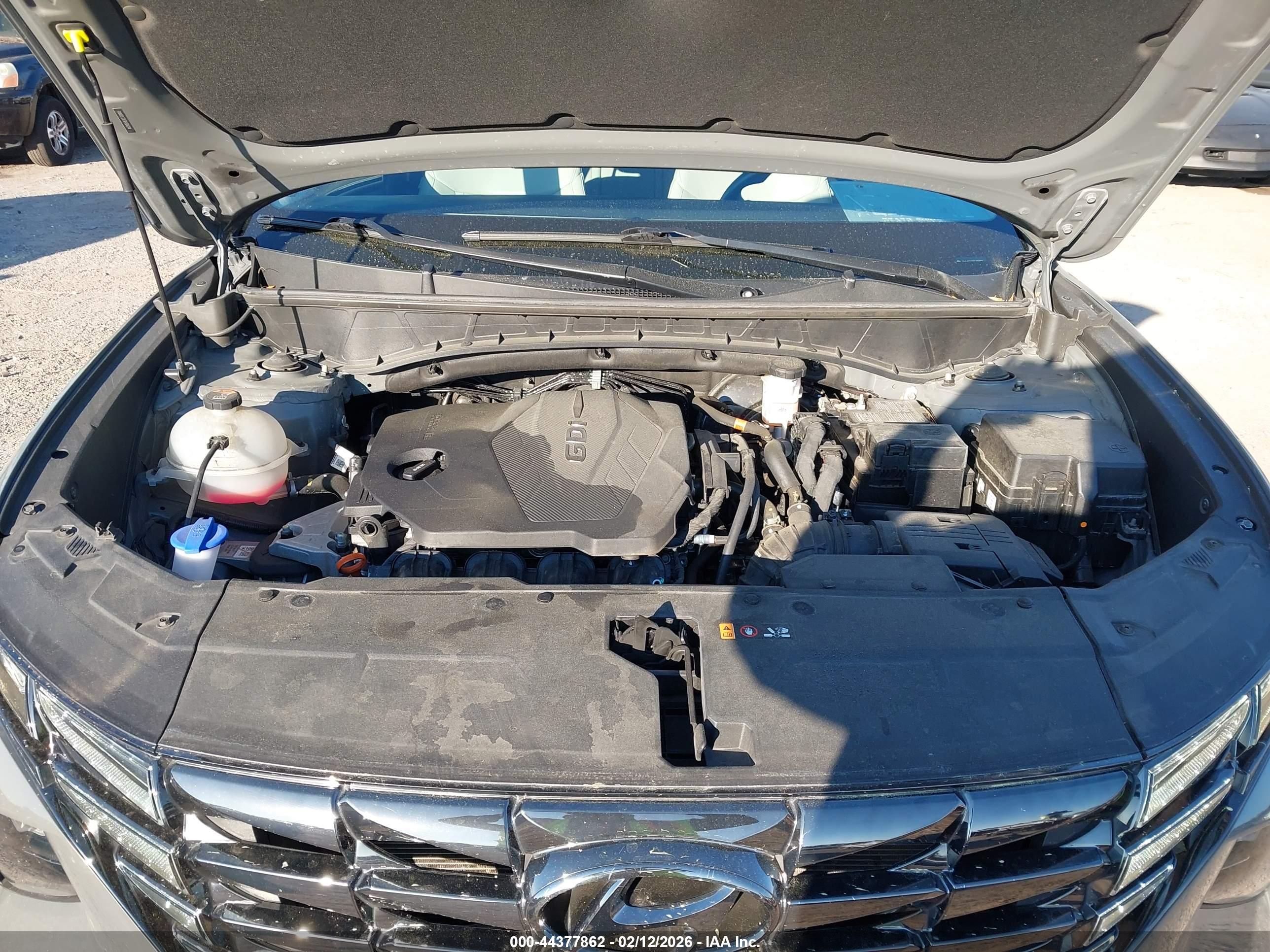 HYUNDAI TUCSON image 10