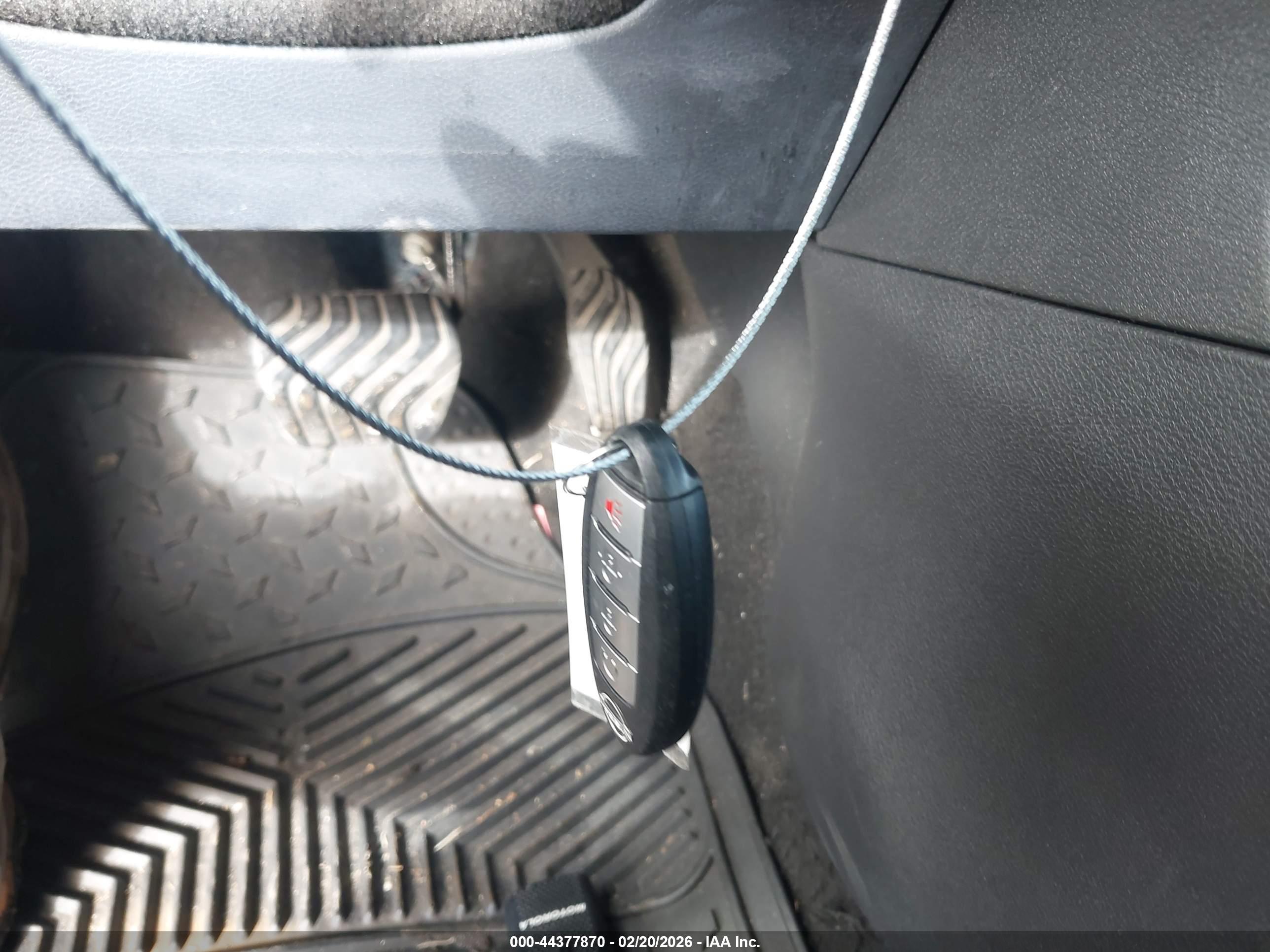 NISSAN KICKS image 11