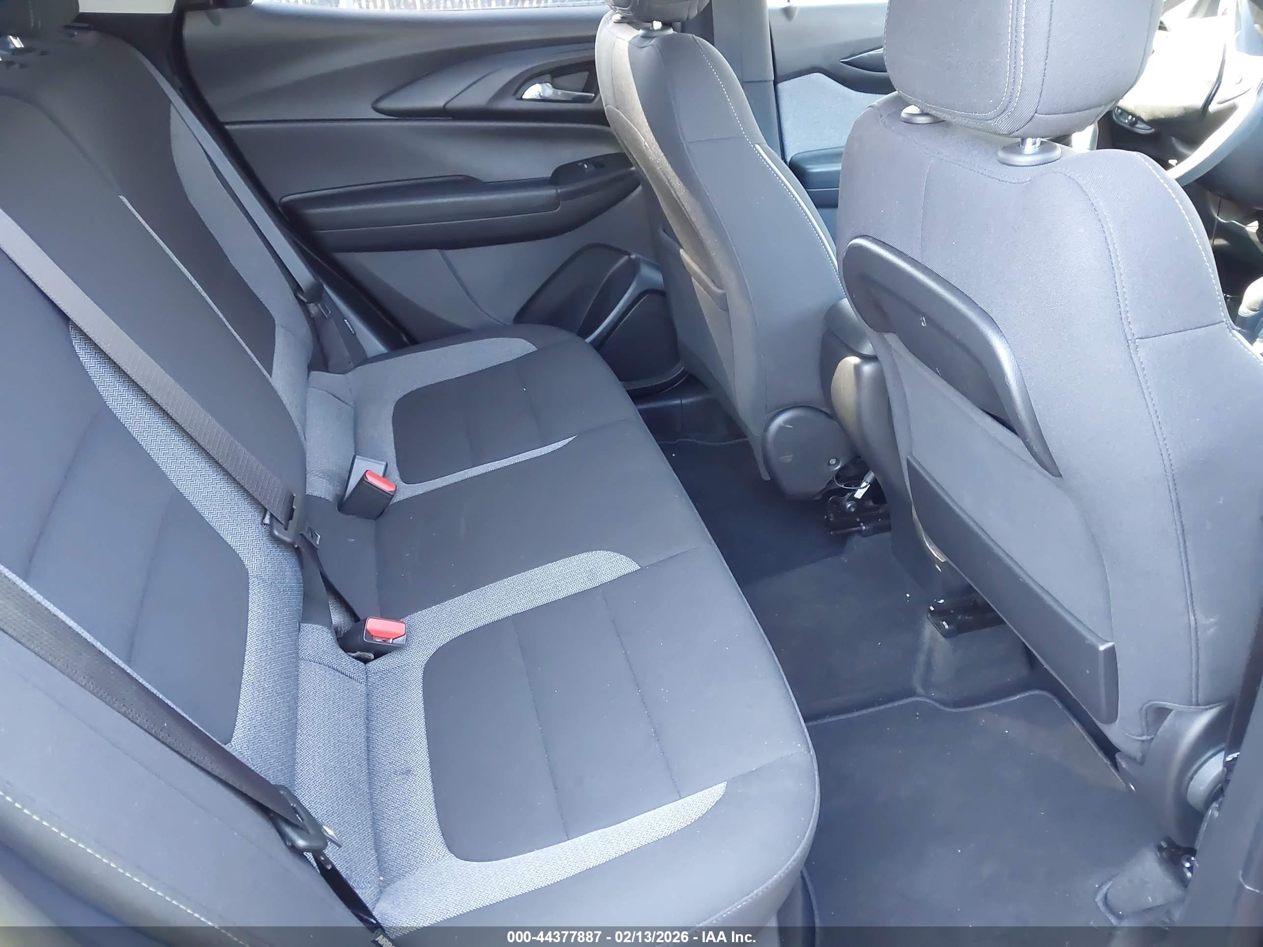 CHEVROLET TRAILBLAZER image 8