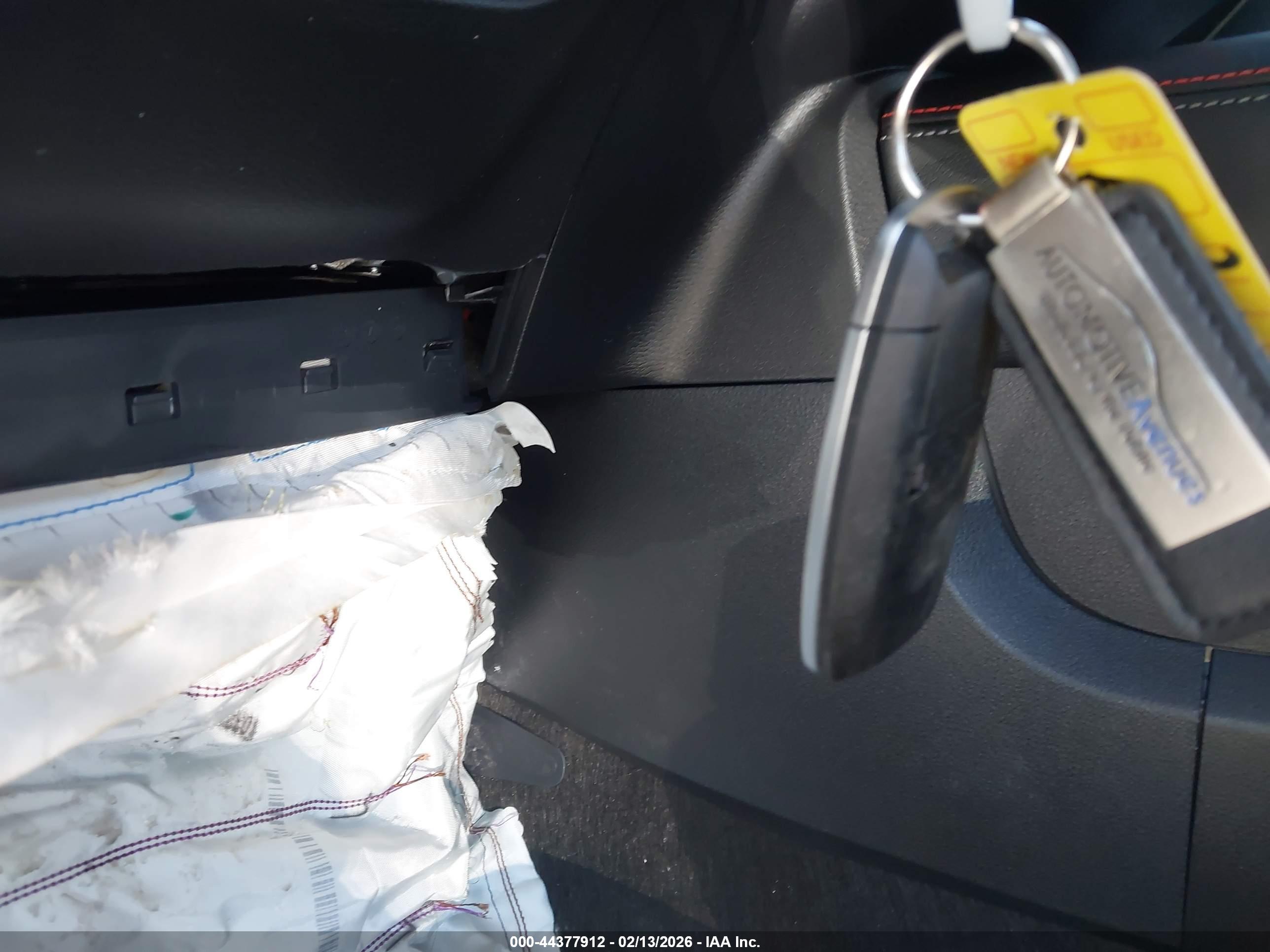 NISSAN KICKS image 11