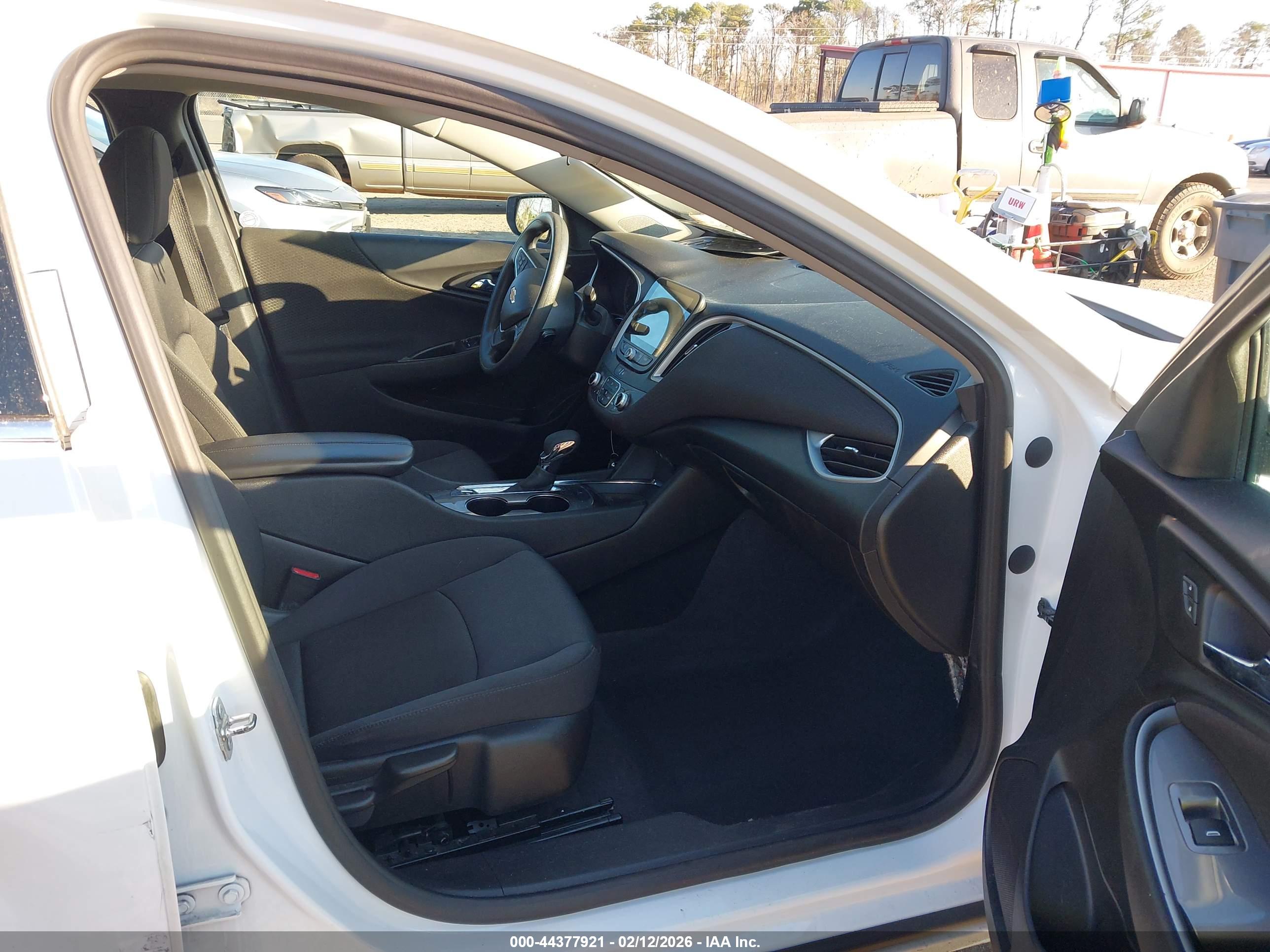 CHEVROLET MALIBU image 5