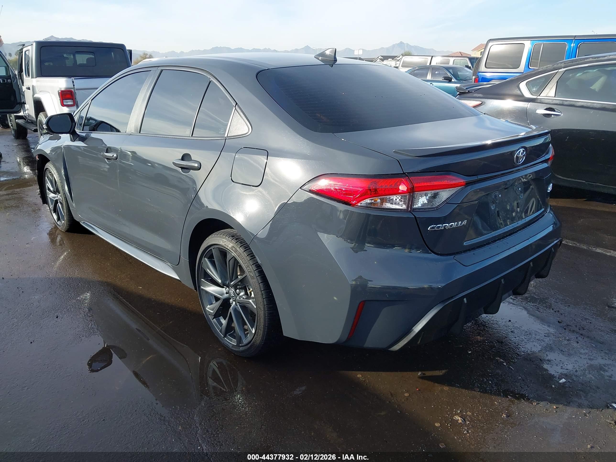 TOYOTA COROLLA image 3