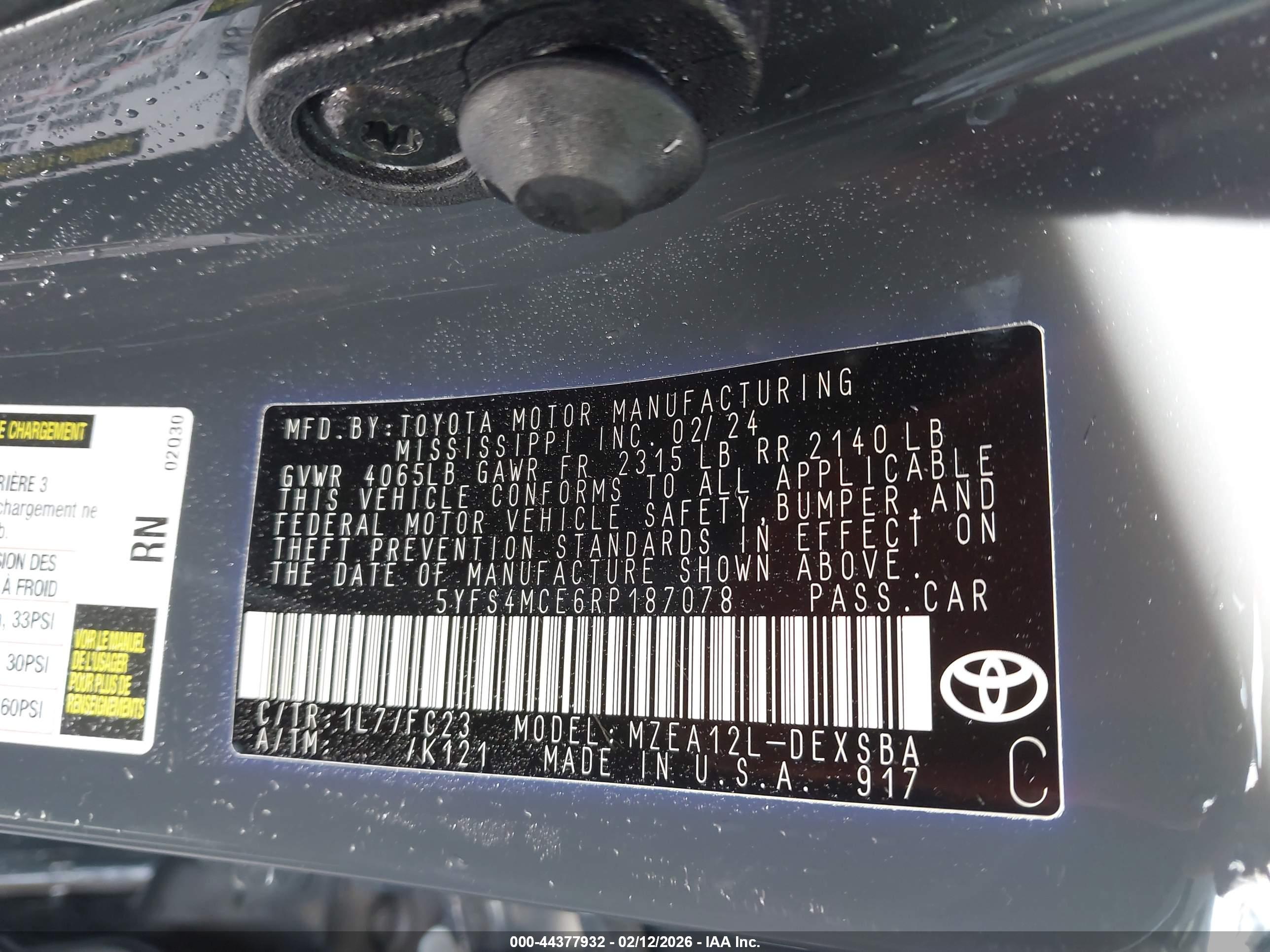 TOYOTA COROLLA image 9