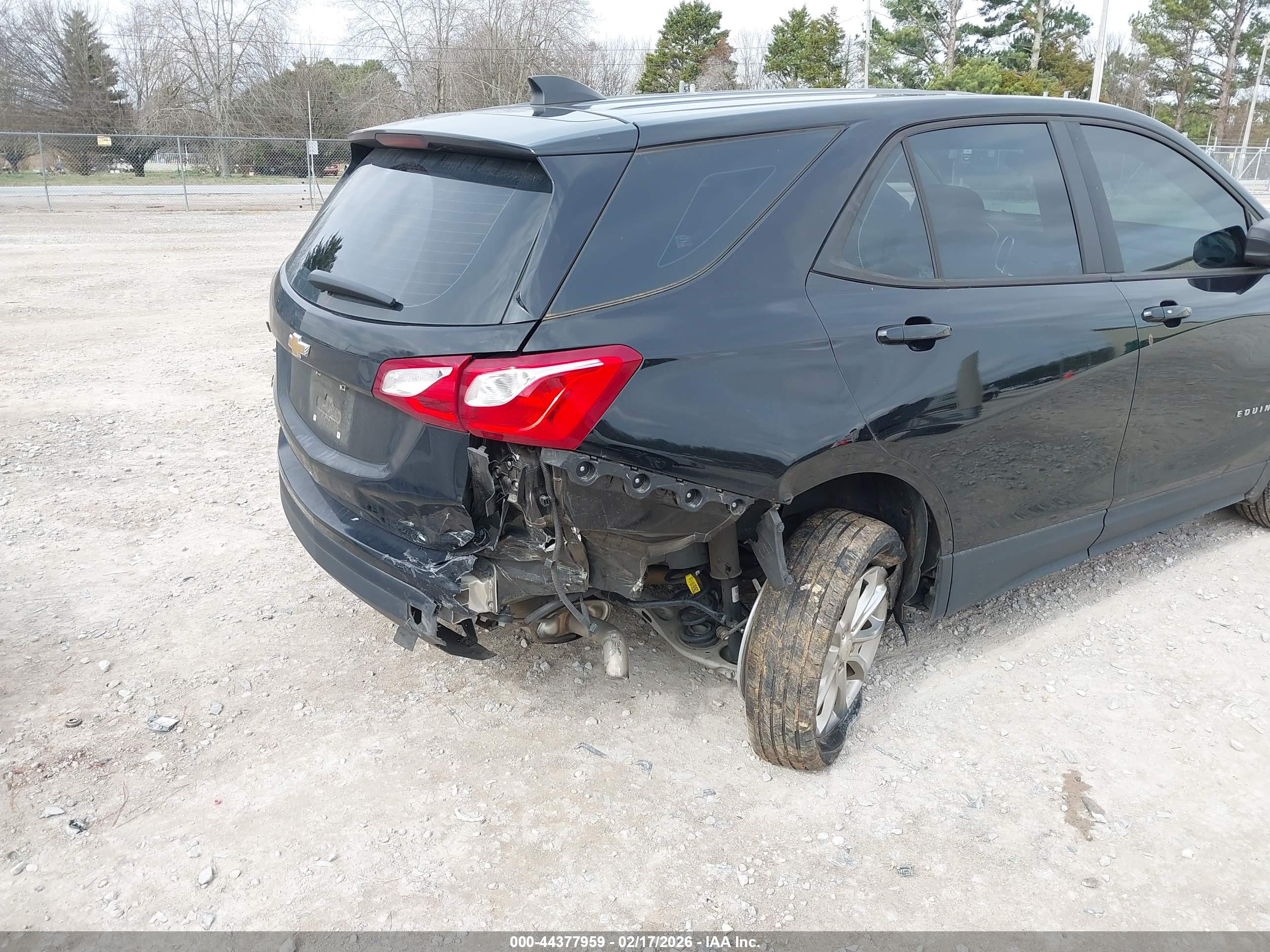 CHEVROLET EQUINOX image 6