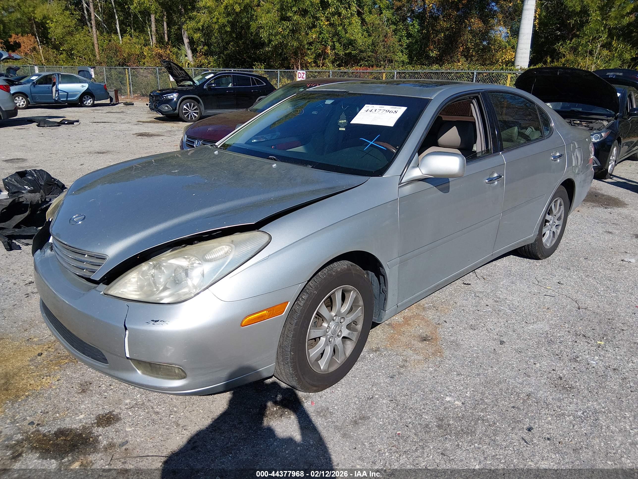 LEXUS ES image 2