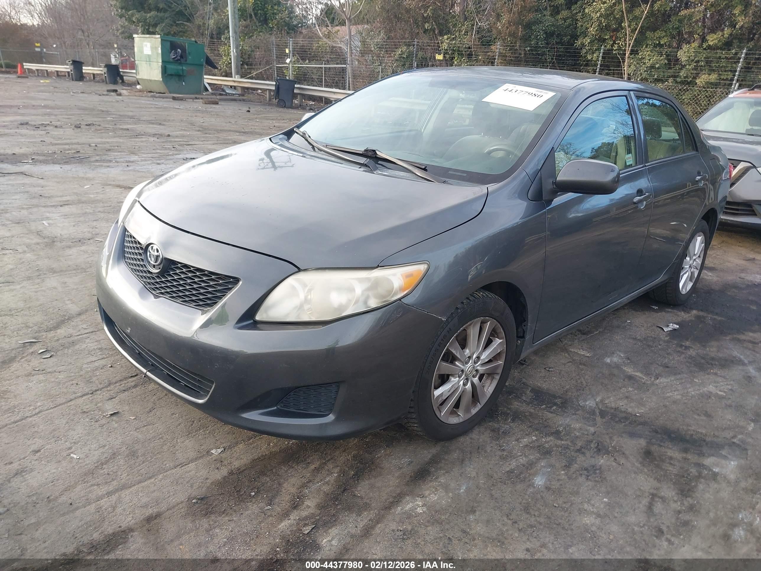 TOYOTA COROLLA image 2