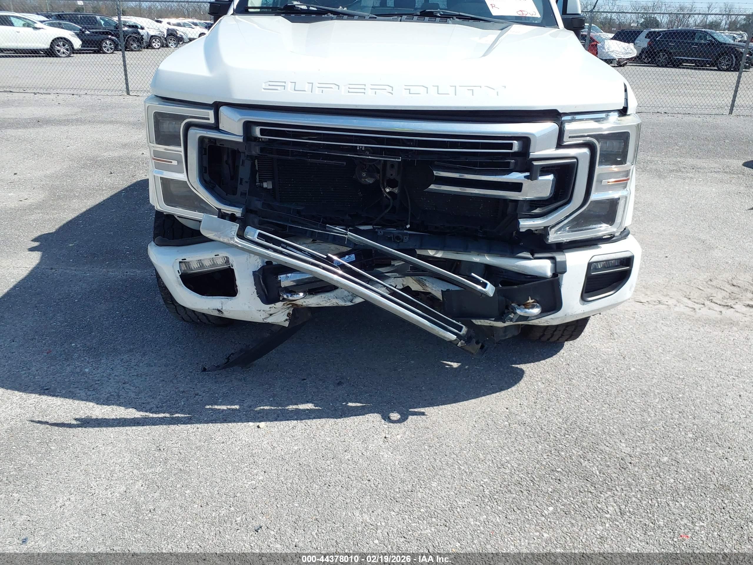 FORD F-250 image 6