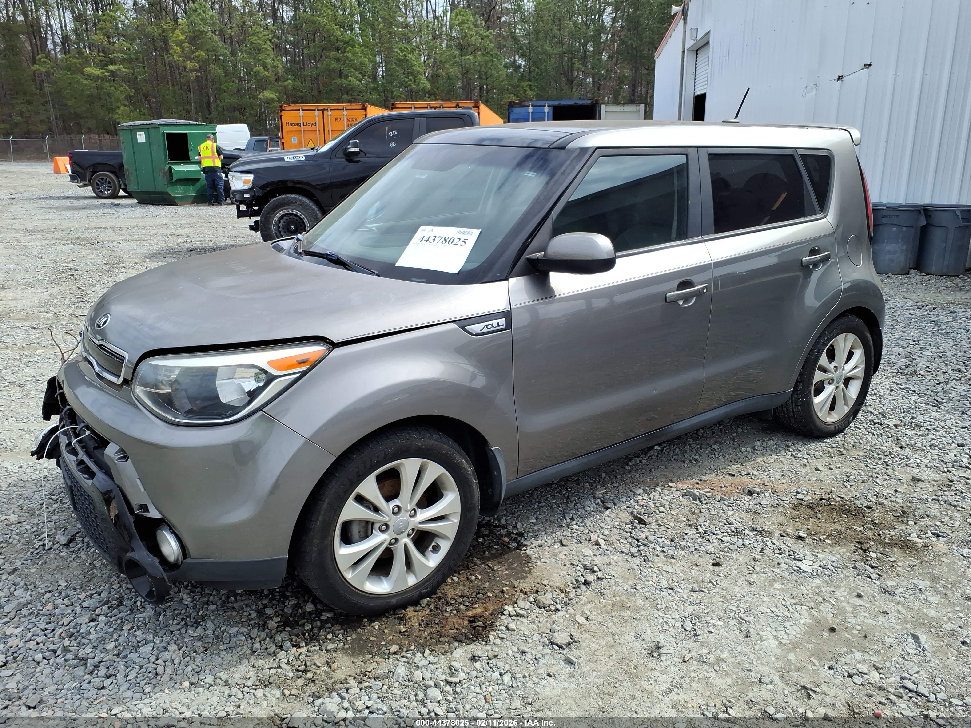 KIA SOUL image 2