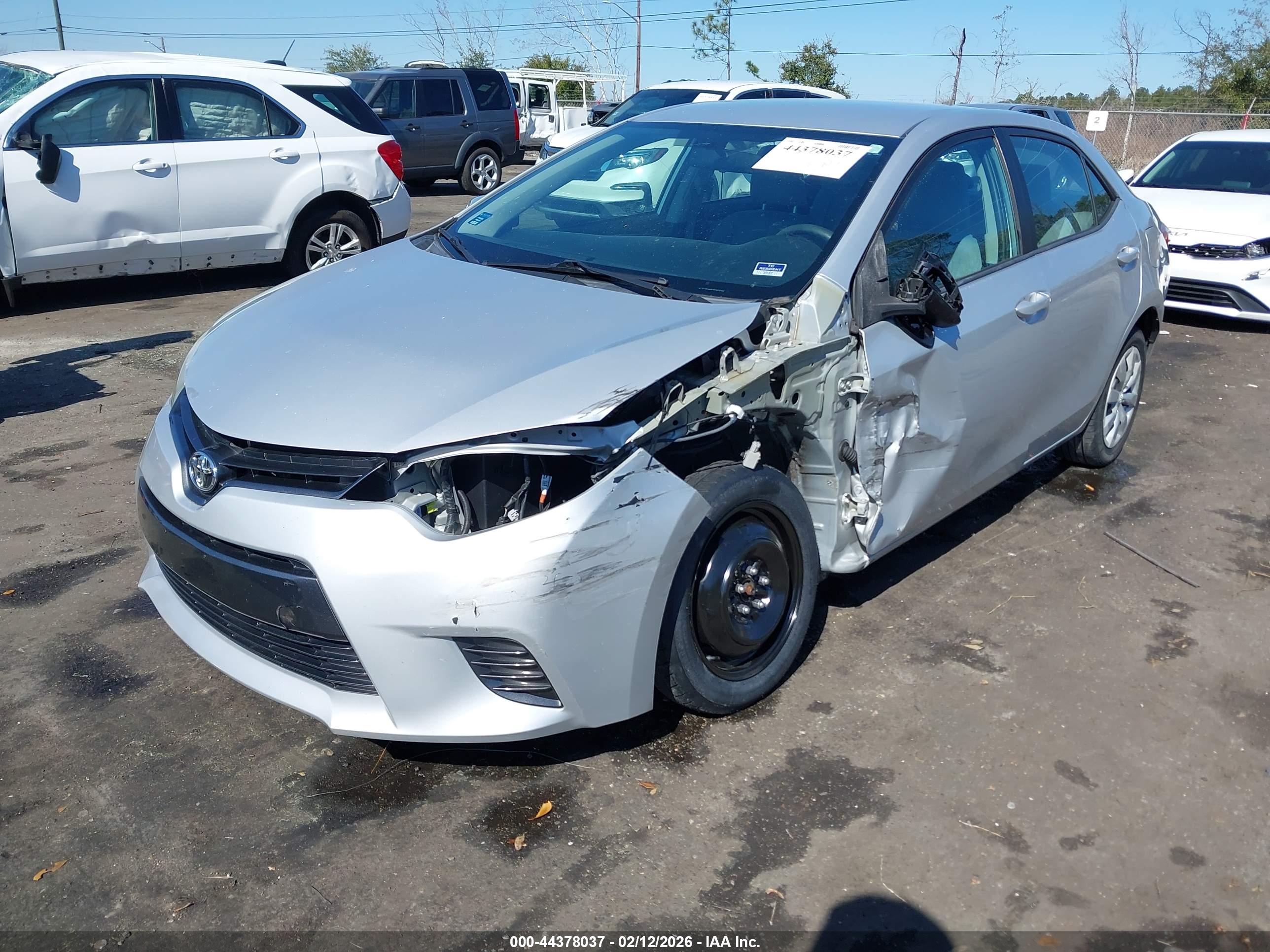 TOYOTA COROLLA image 2