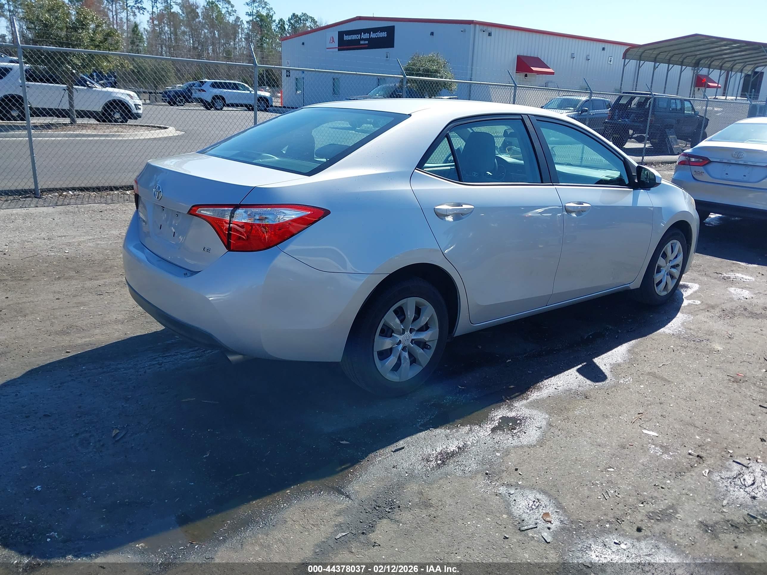 TOYOTA COROLLA image 4