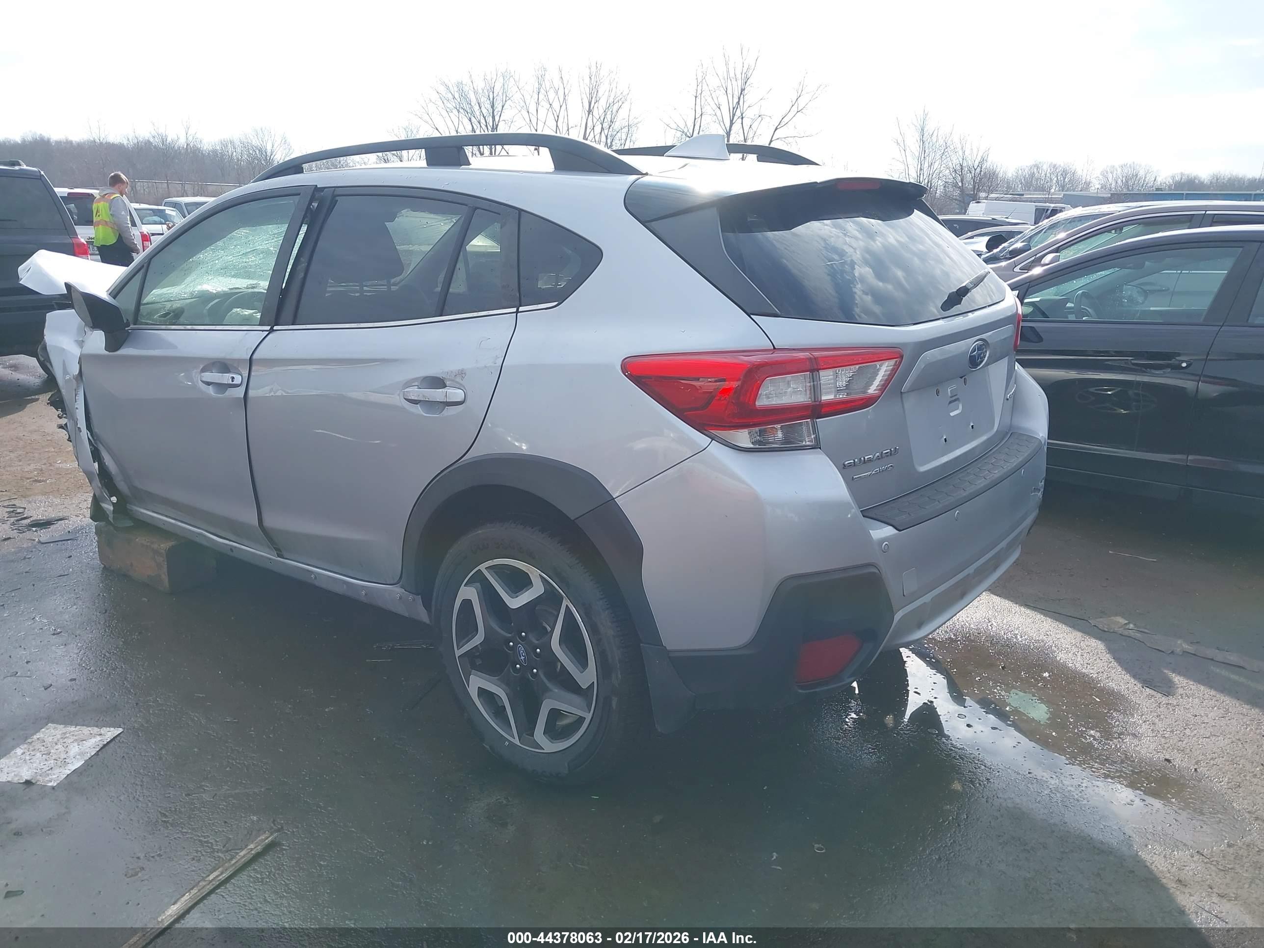 SUBARU CROSSTREK image 3