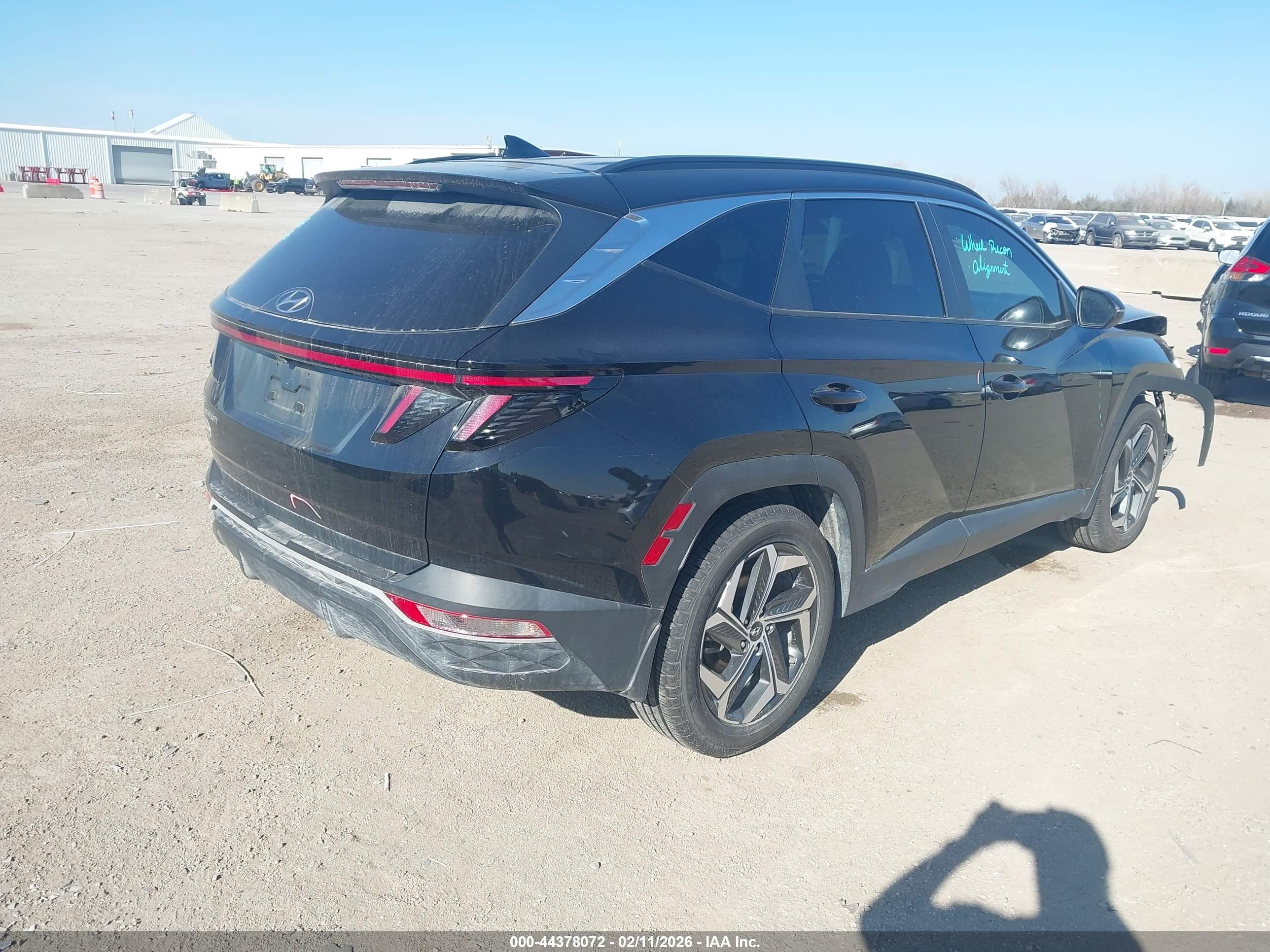 HYUNDAI TUCSON image 4