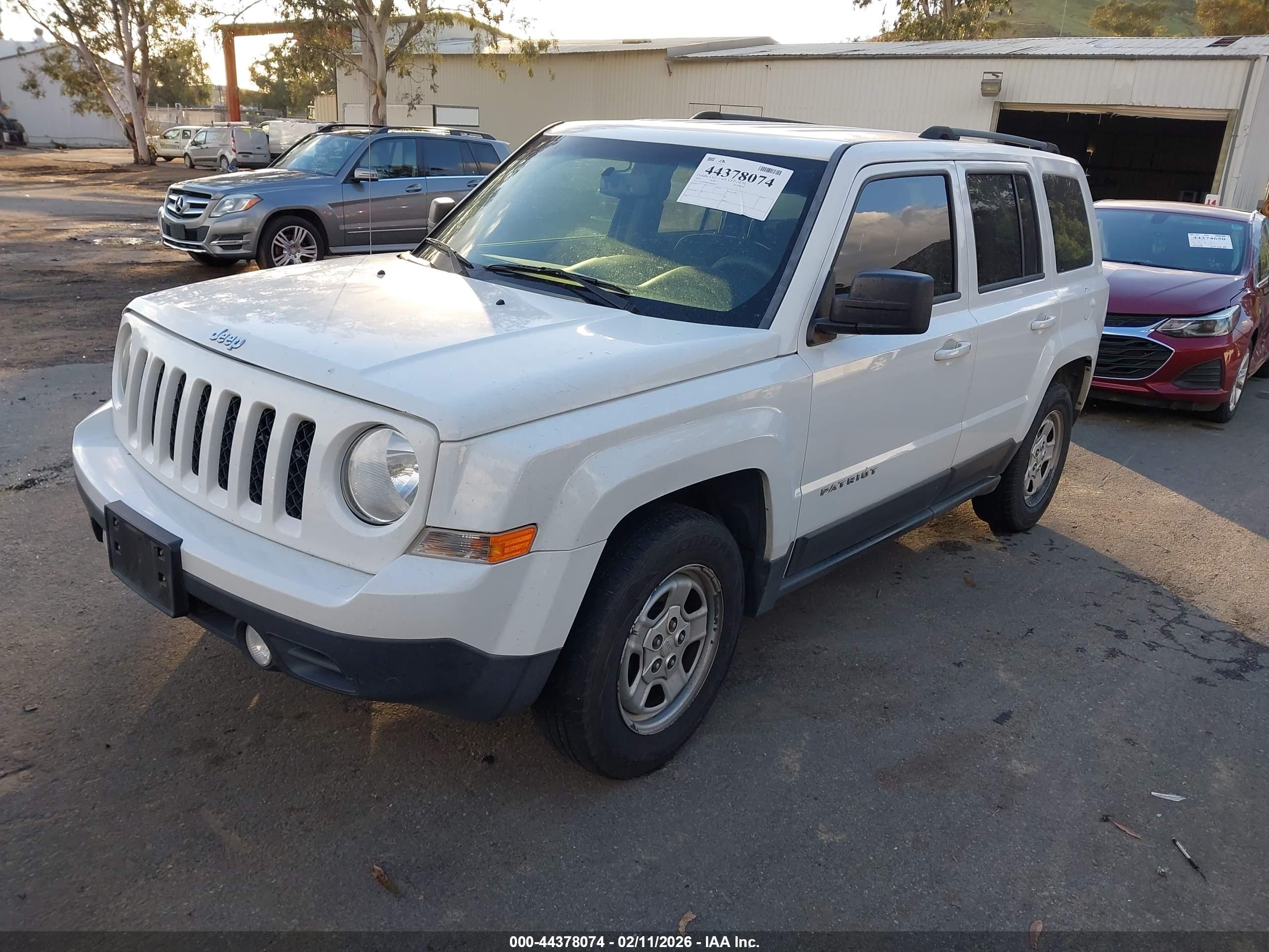 JEEP PATRIOT image 2