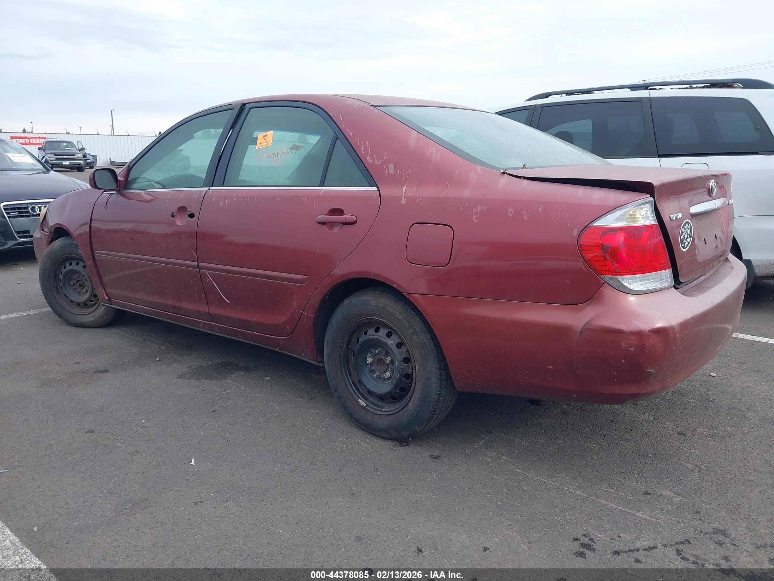 TOYOTA CAMRY image 3