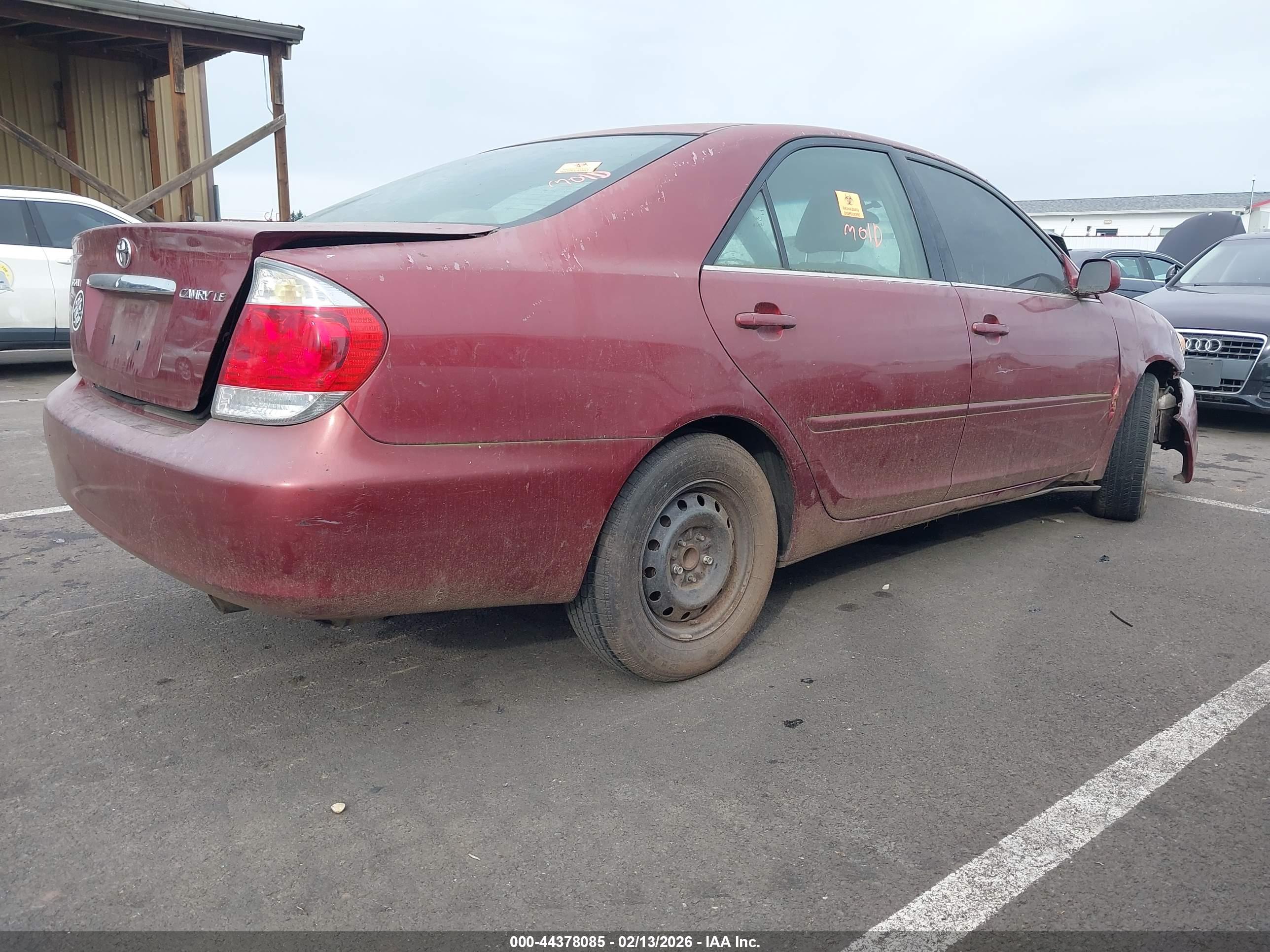 TOYOTA CAMRY image 4