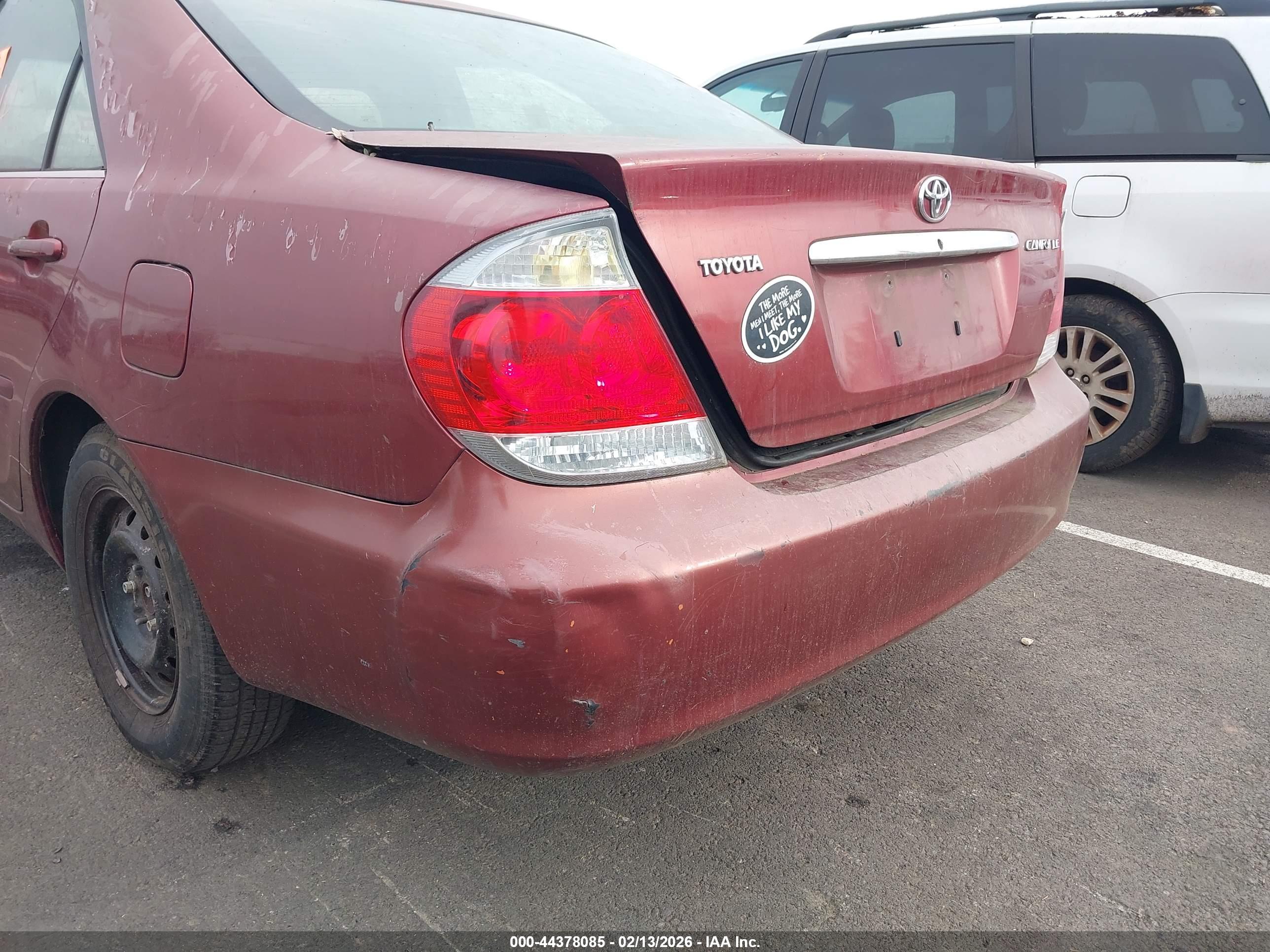 TOYOTA CAMRY image 6