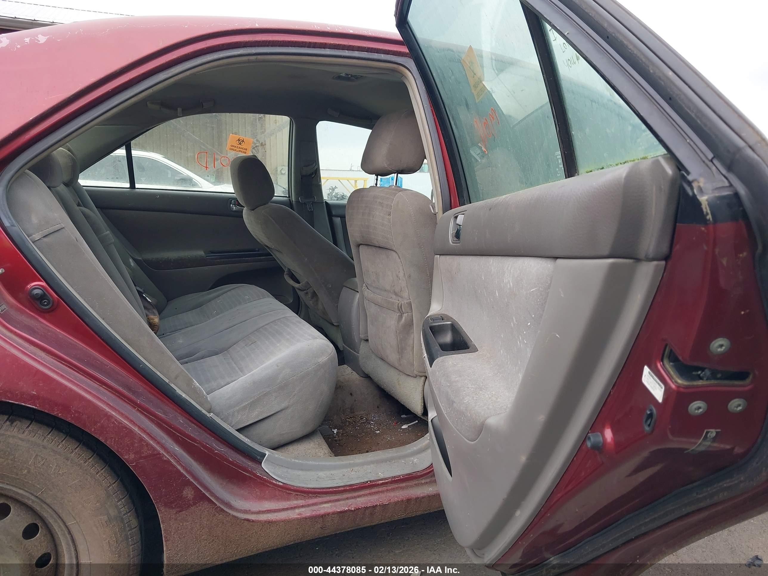 TOYOTA CAMRY image 8