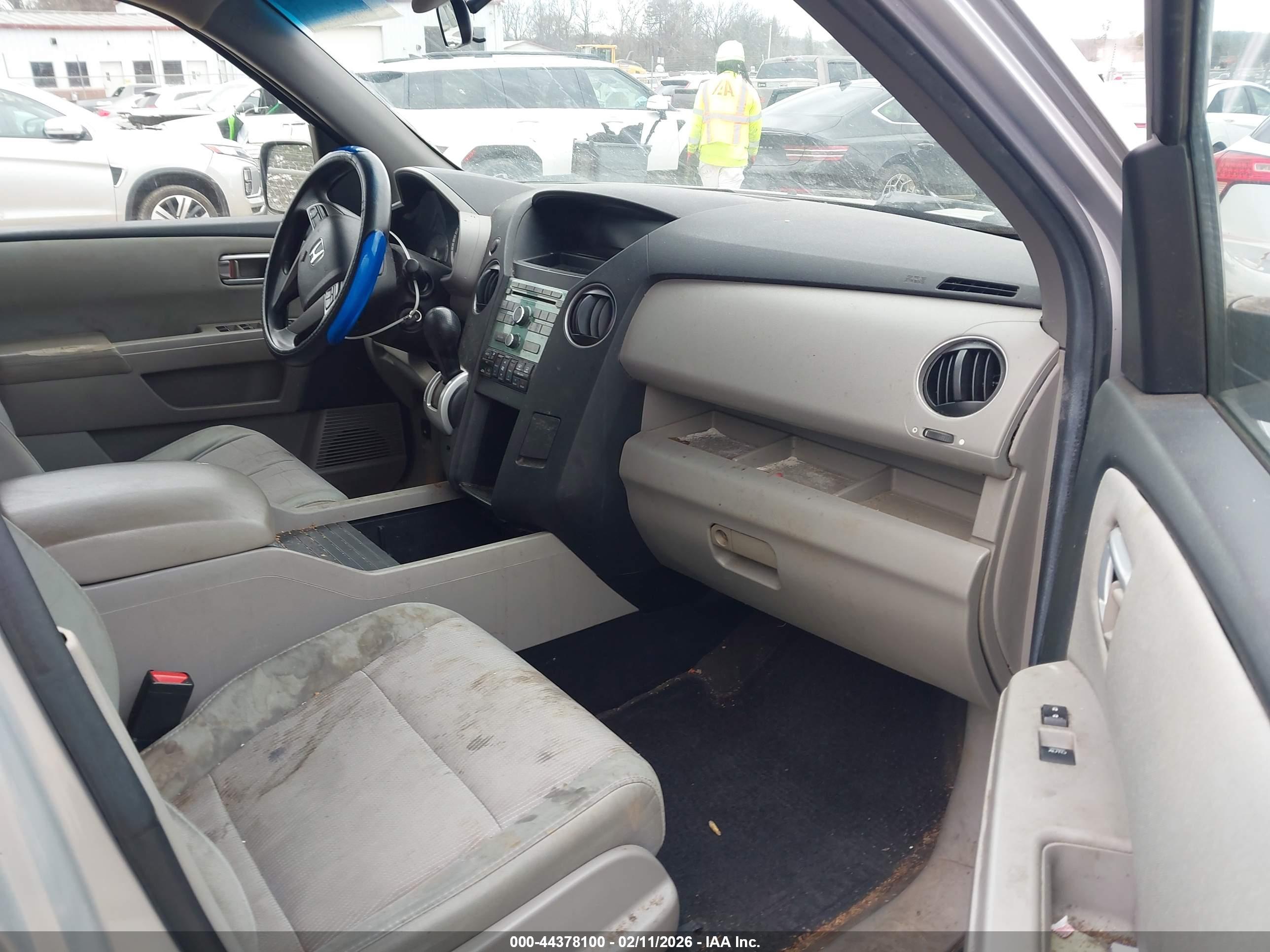 HONDA PILOT image 5