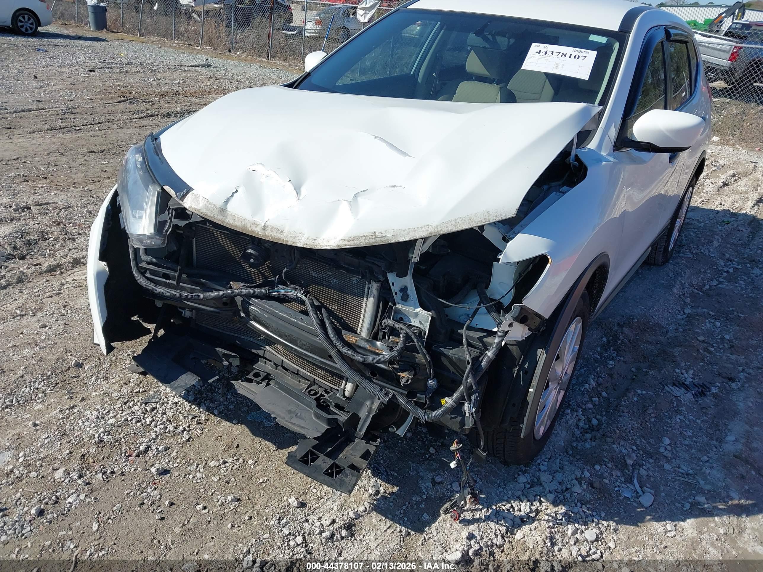 NISSAN ROGUE image 6