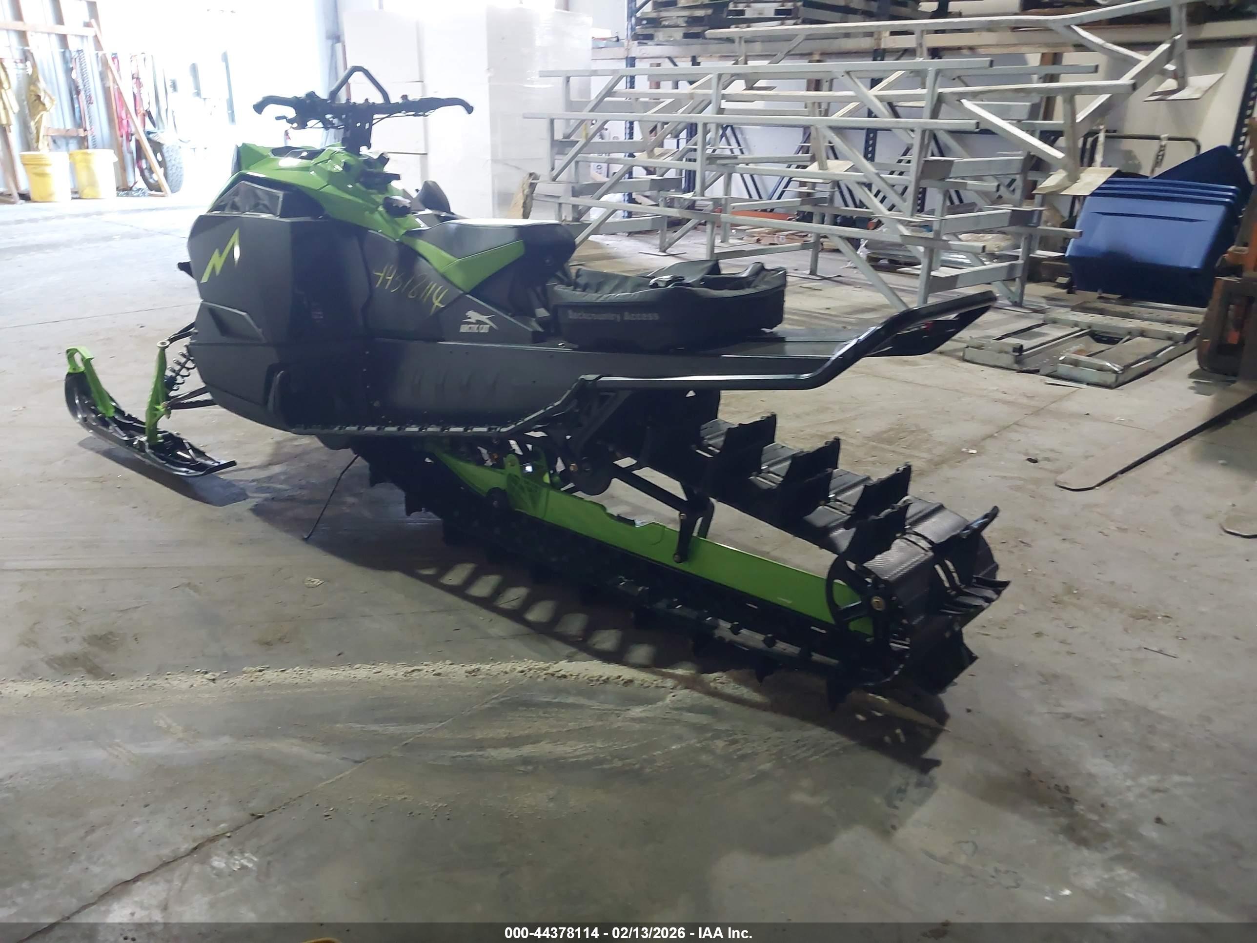 ARCTIC CAT image 3