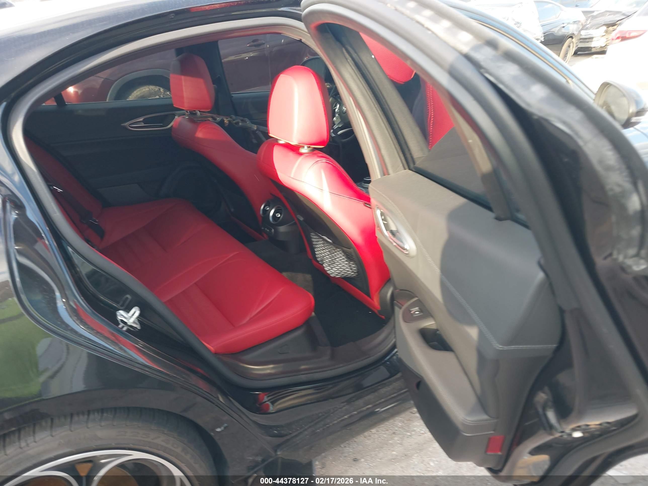 ALFA ROMEO image 8