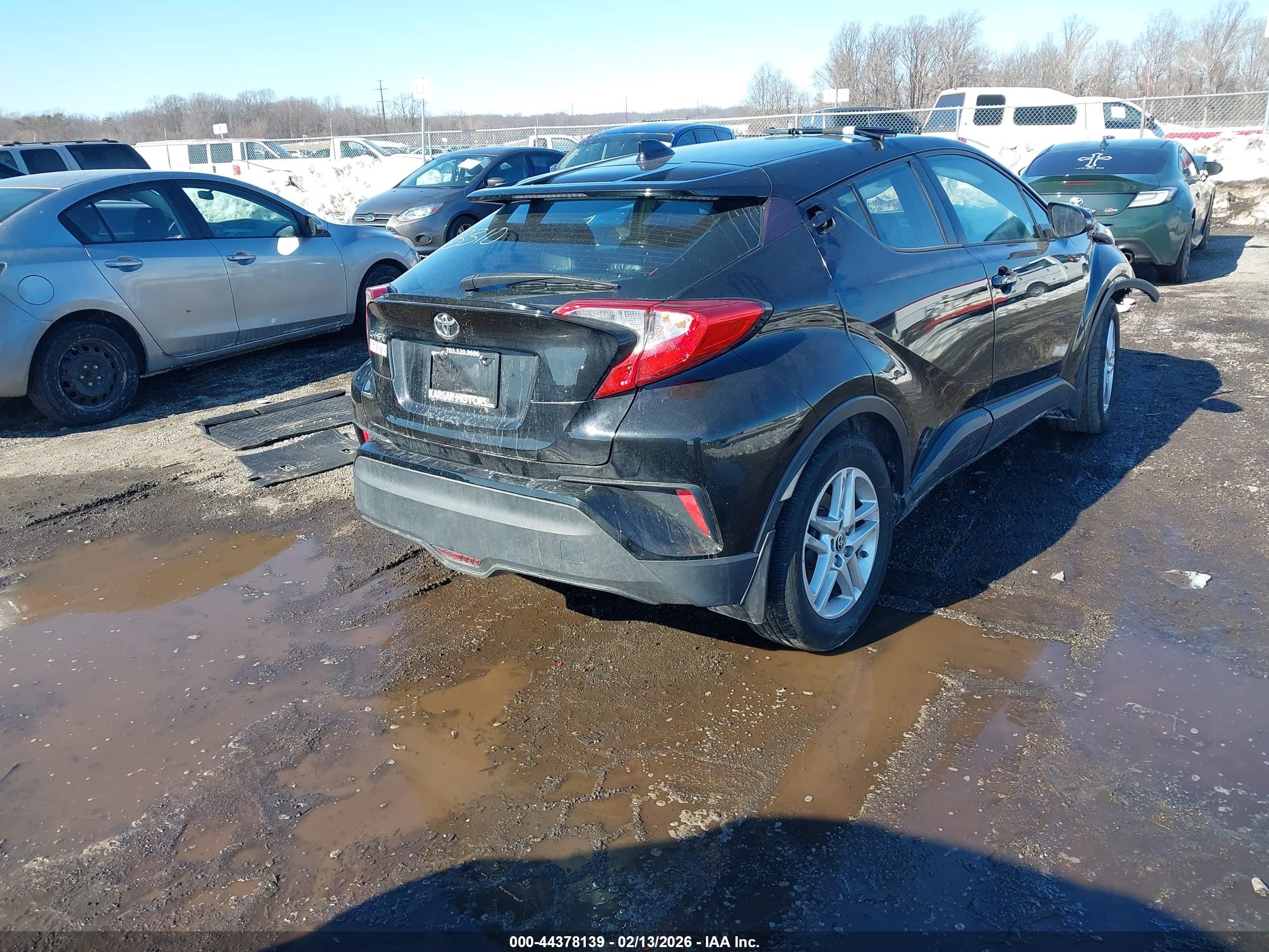 TOYOTA C-HR image 4