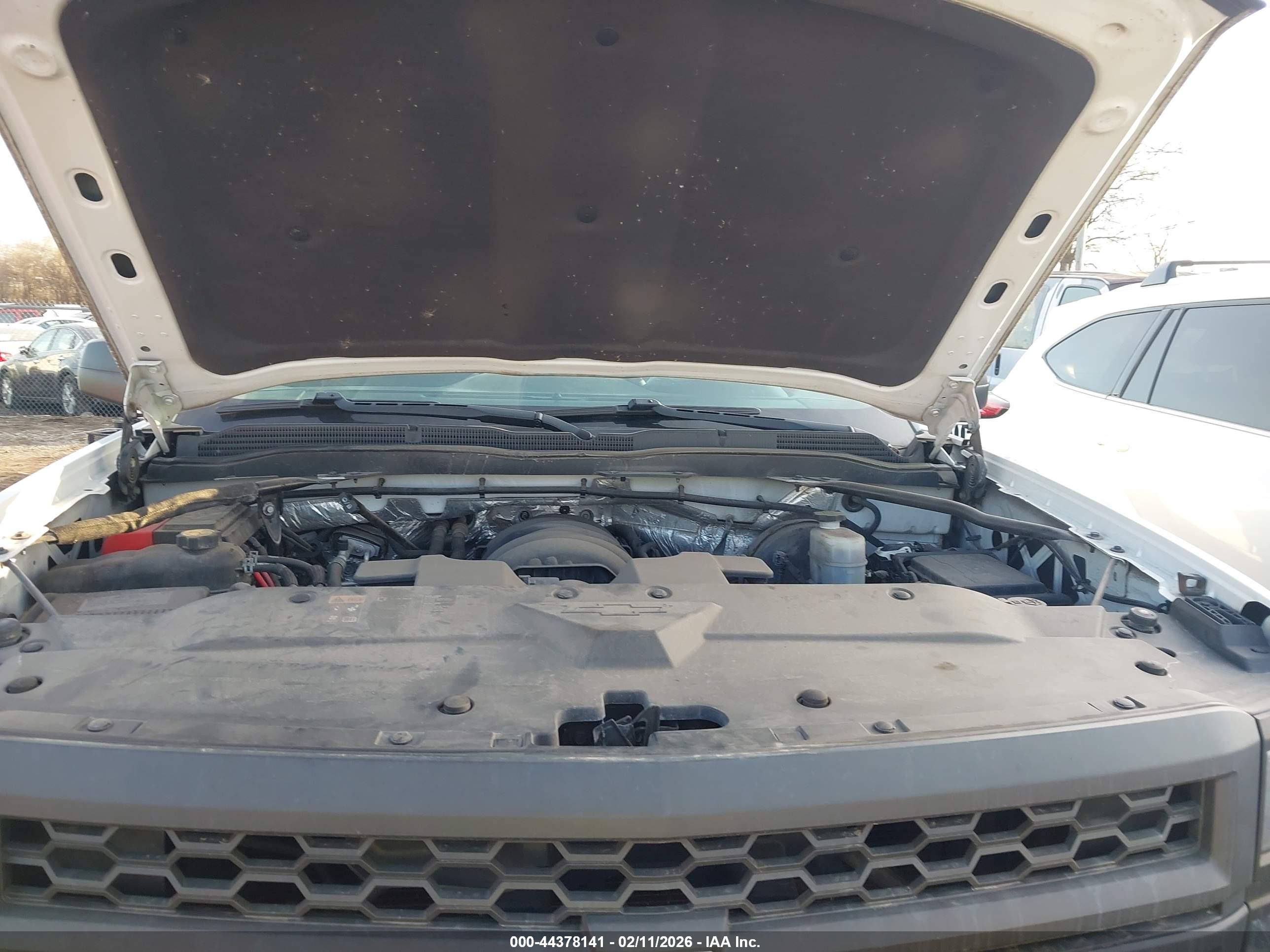 CHEVROLET SILVERADO image 10