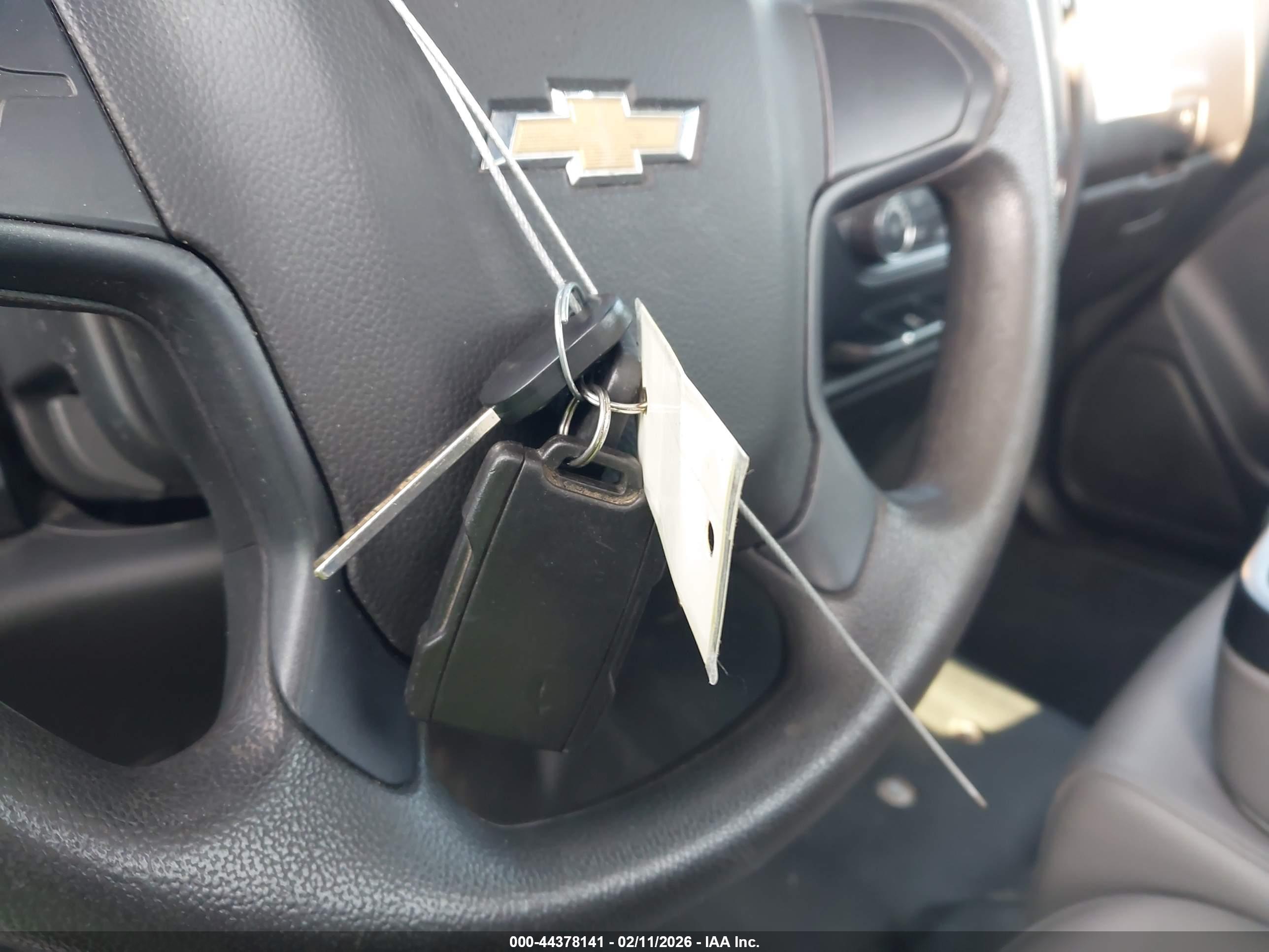 CHEVROLET SILVERADO image 11