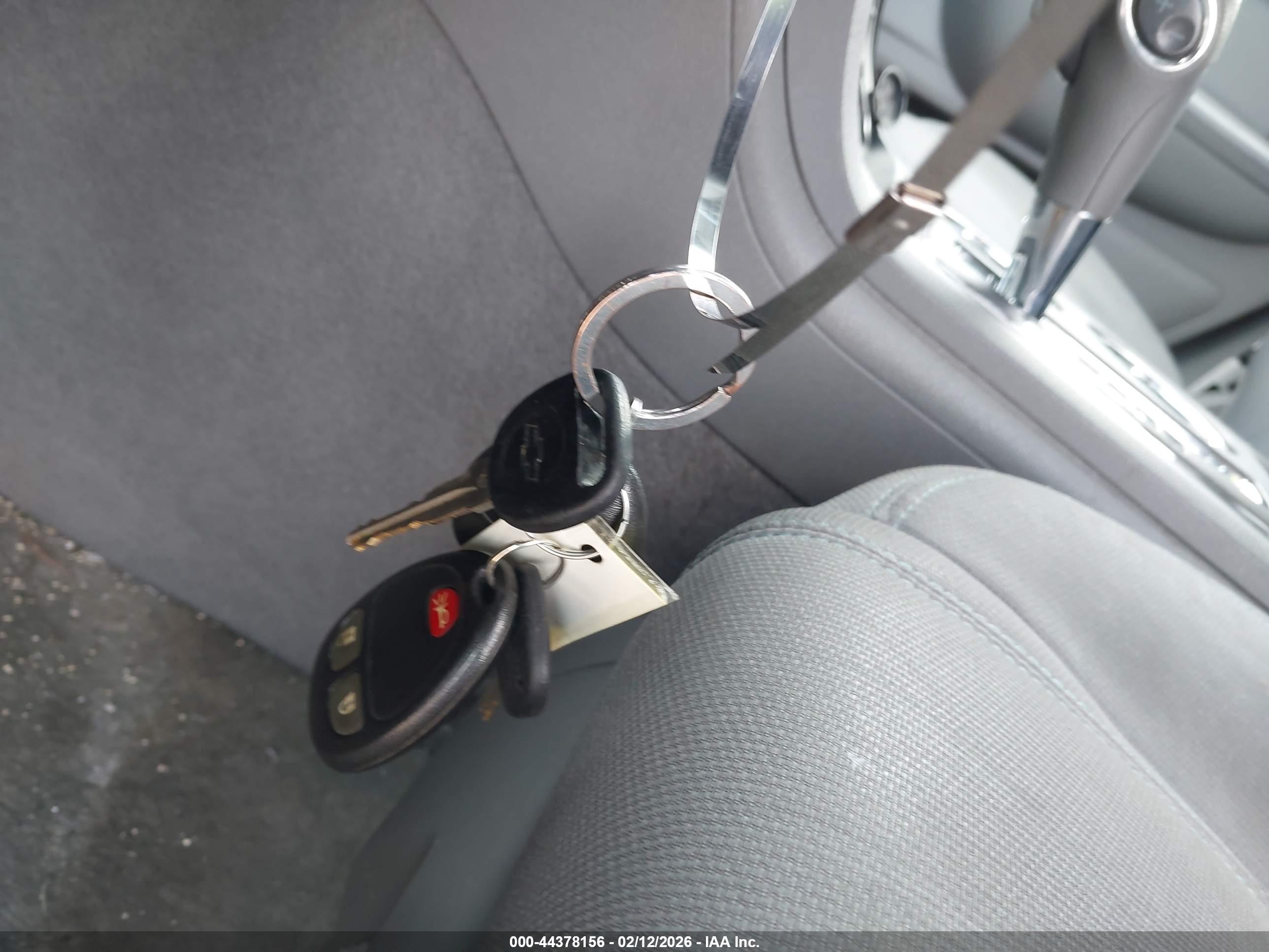 CHEVROLET TRAVERSE image 11