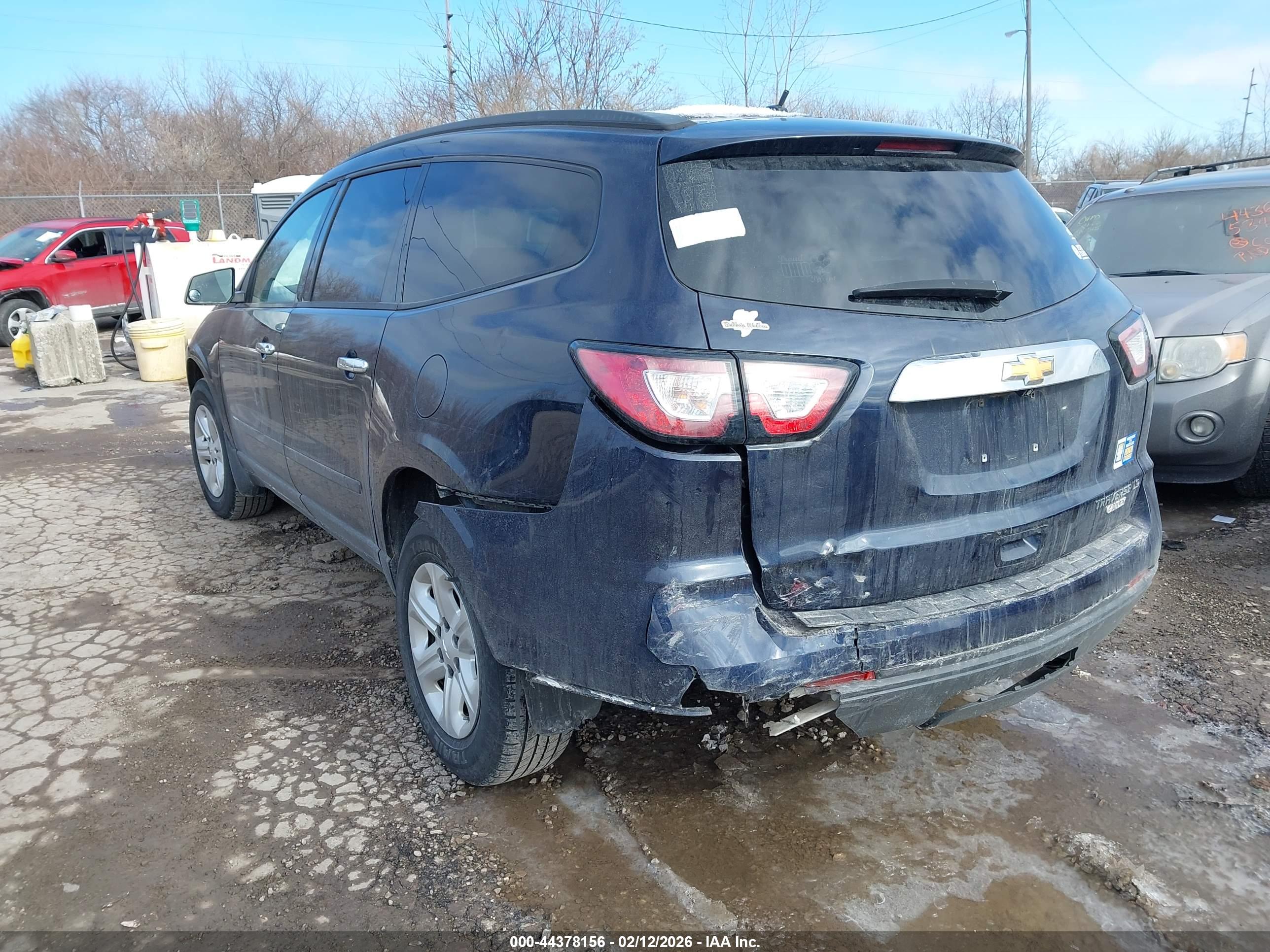 CHEVROLET TRAVERSE image 3