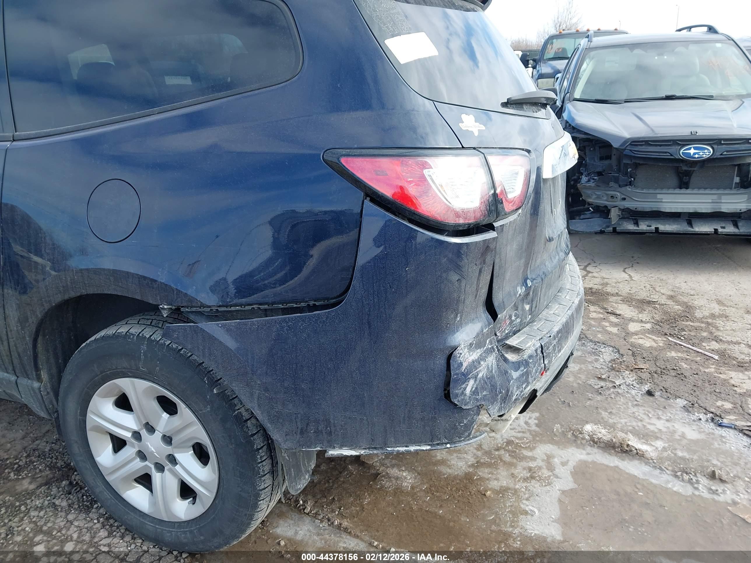 CHEVROLET TRAVERSE image 6